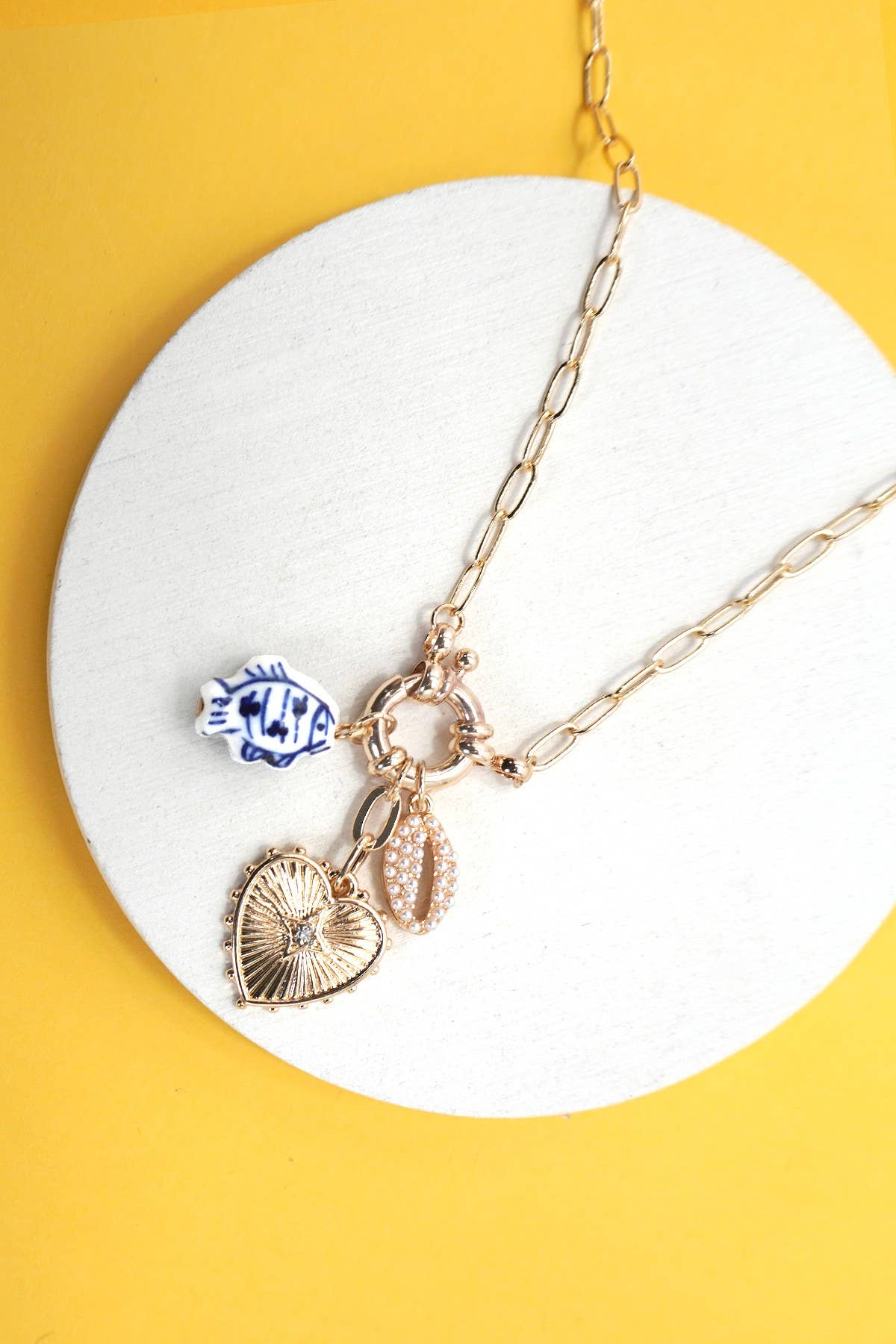 JOSSLYN by wall to wall - PORCELAIN TOILE FISH MULTI CHARM NECKLACE