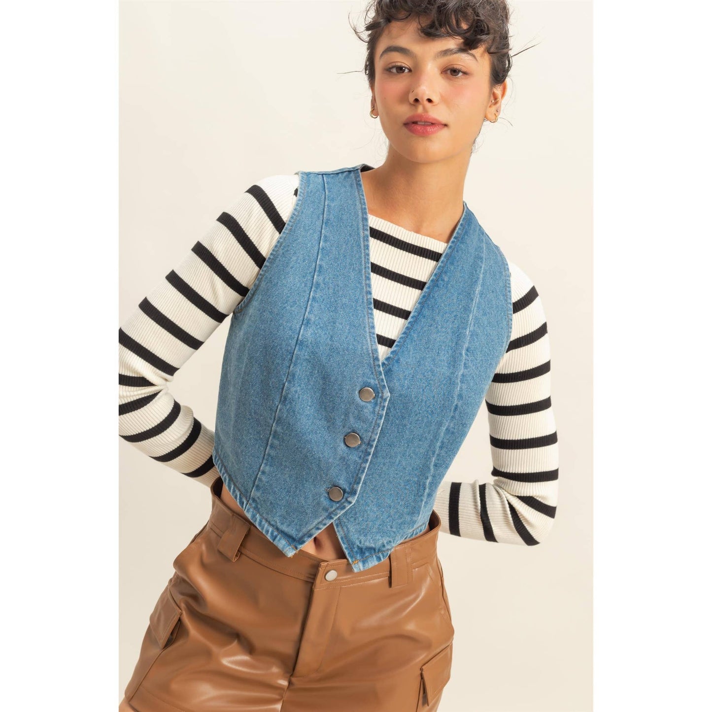 HYFVE - Trendy V-Neck Sleeveless Denim Vest