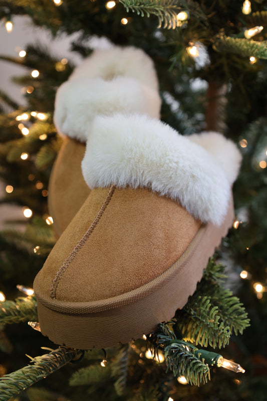 CCOCCI - DORAH SOFT FUR LINED CUFF PLATFORM SHERPA BOOTIE