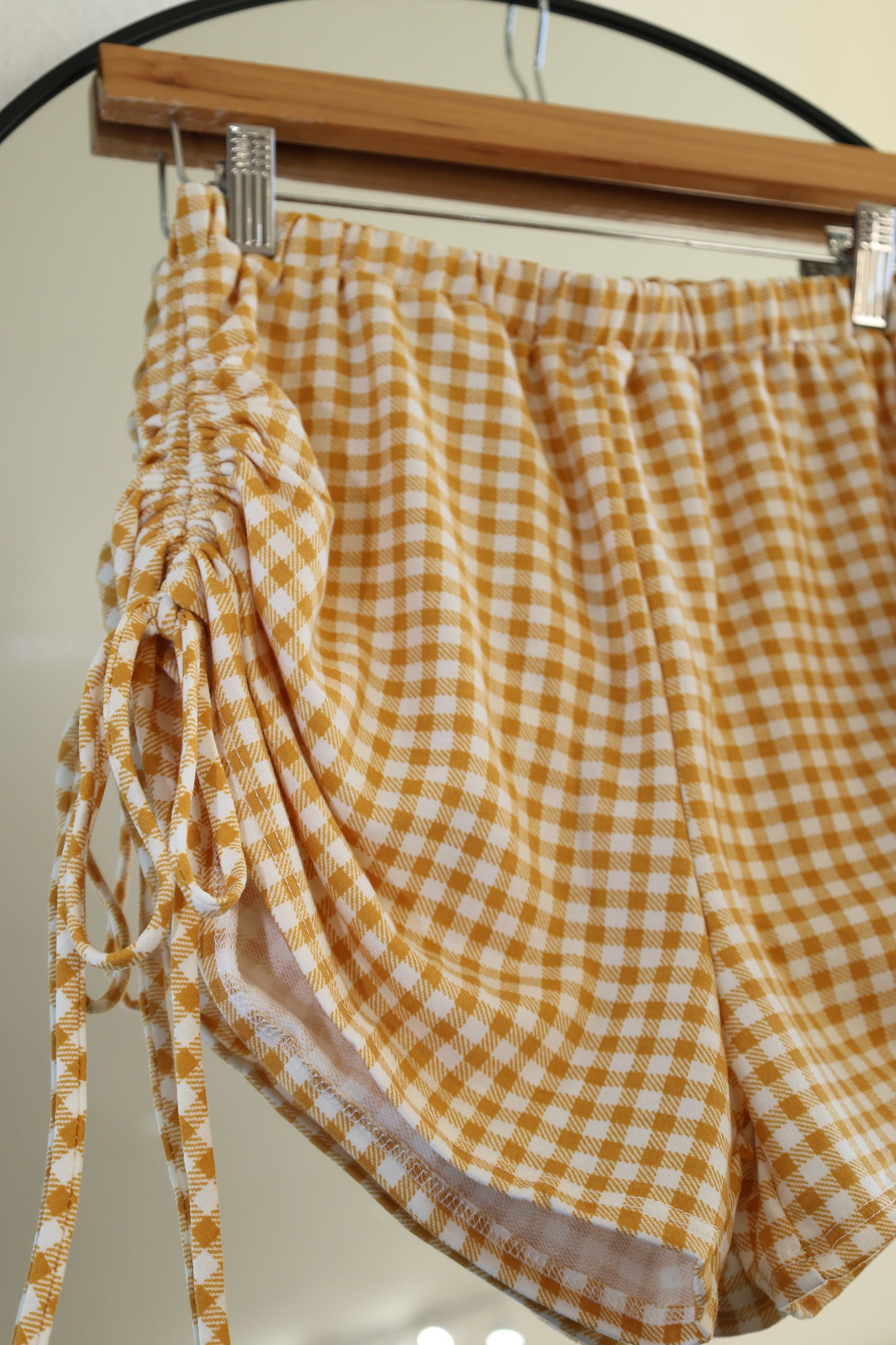 Endless Blu -Plaid Shirring Detail shorts