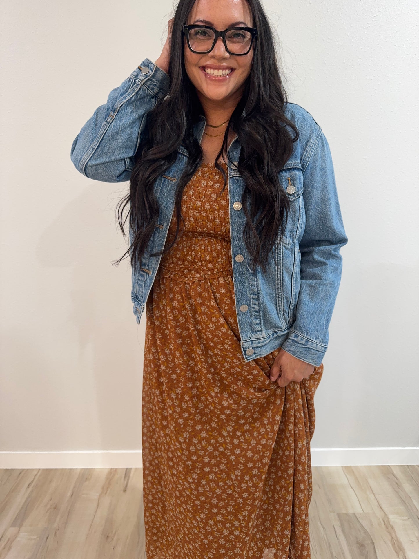 Be Cool - FLORAL PRINTED SMOCKE BODICE MIDI DRESS
