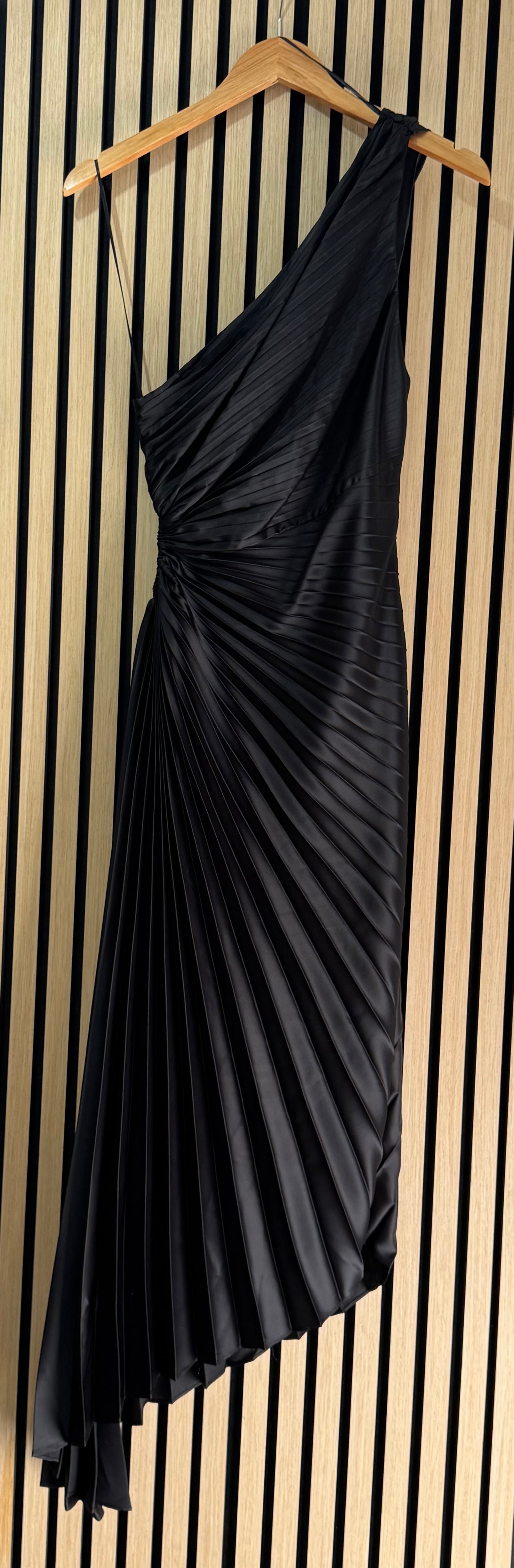 Dress Forum - Black Pleated Asymmetrical One-shoulder Midi Dress