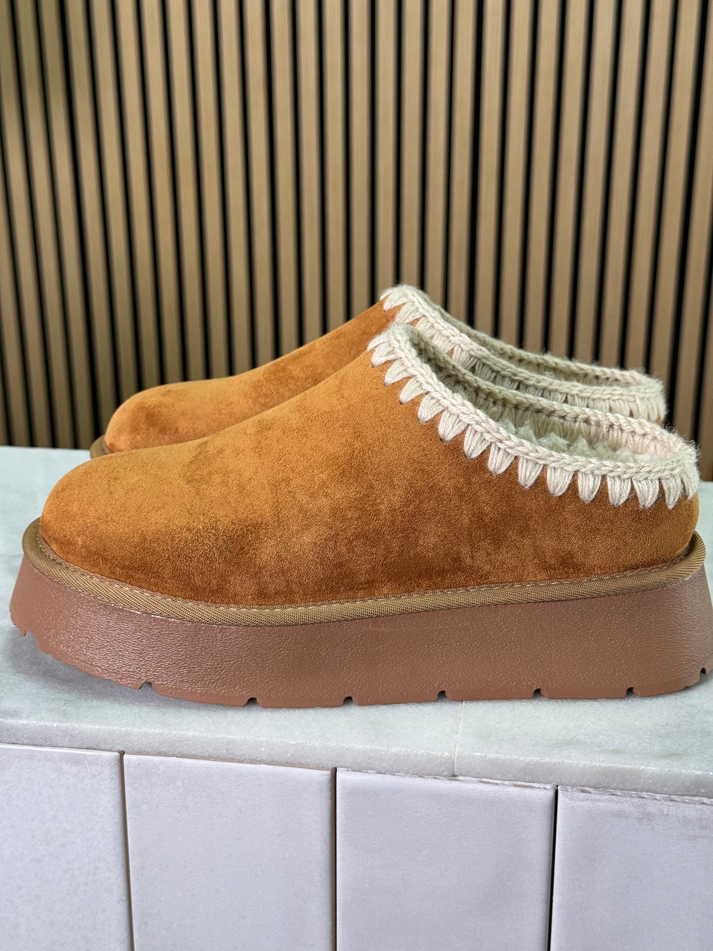 OASIS SOCIETY - The Brandi | Camel Platform Cozy Mule Slipper