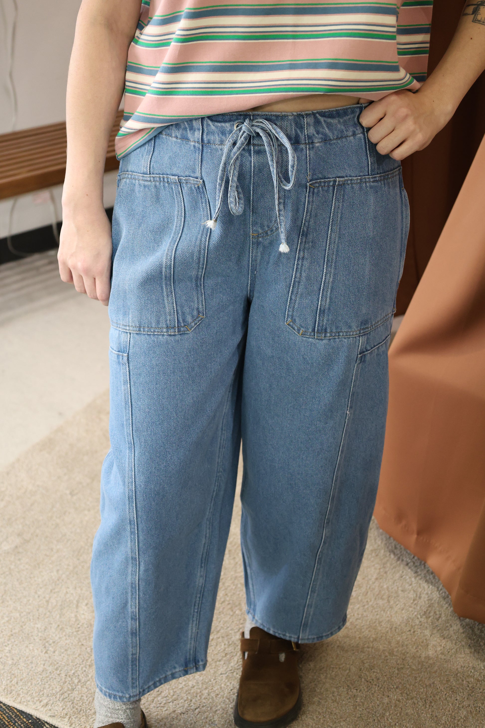 Drawstring waistband barrel pants, Birkenstock clogs