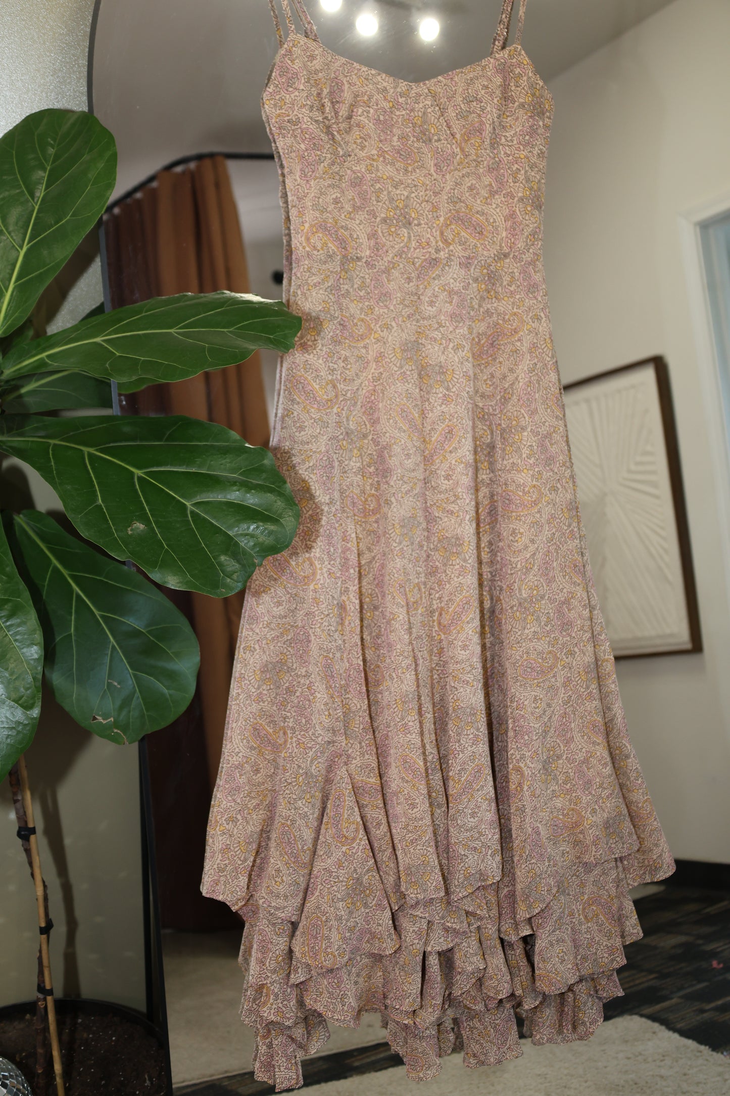 Sky to Moon - BROWN PAISLEY HIGH-LOW RUFFLE DOWN MIDI DRESS