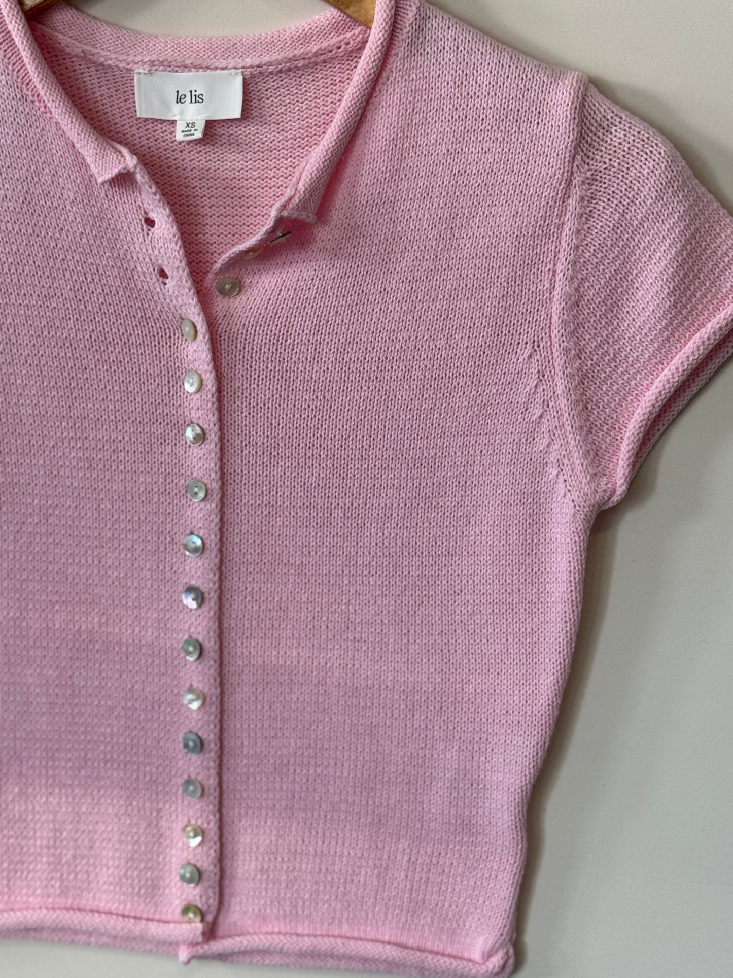 Le Lis - Pink Short Sleeve Fitted Cropped Sweater w/ Buttons