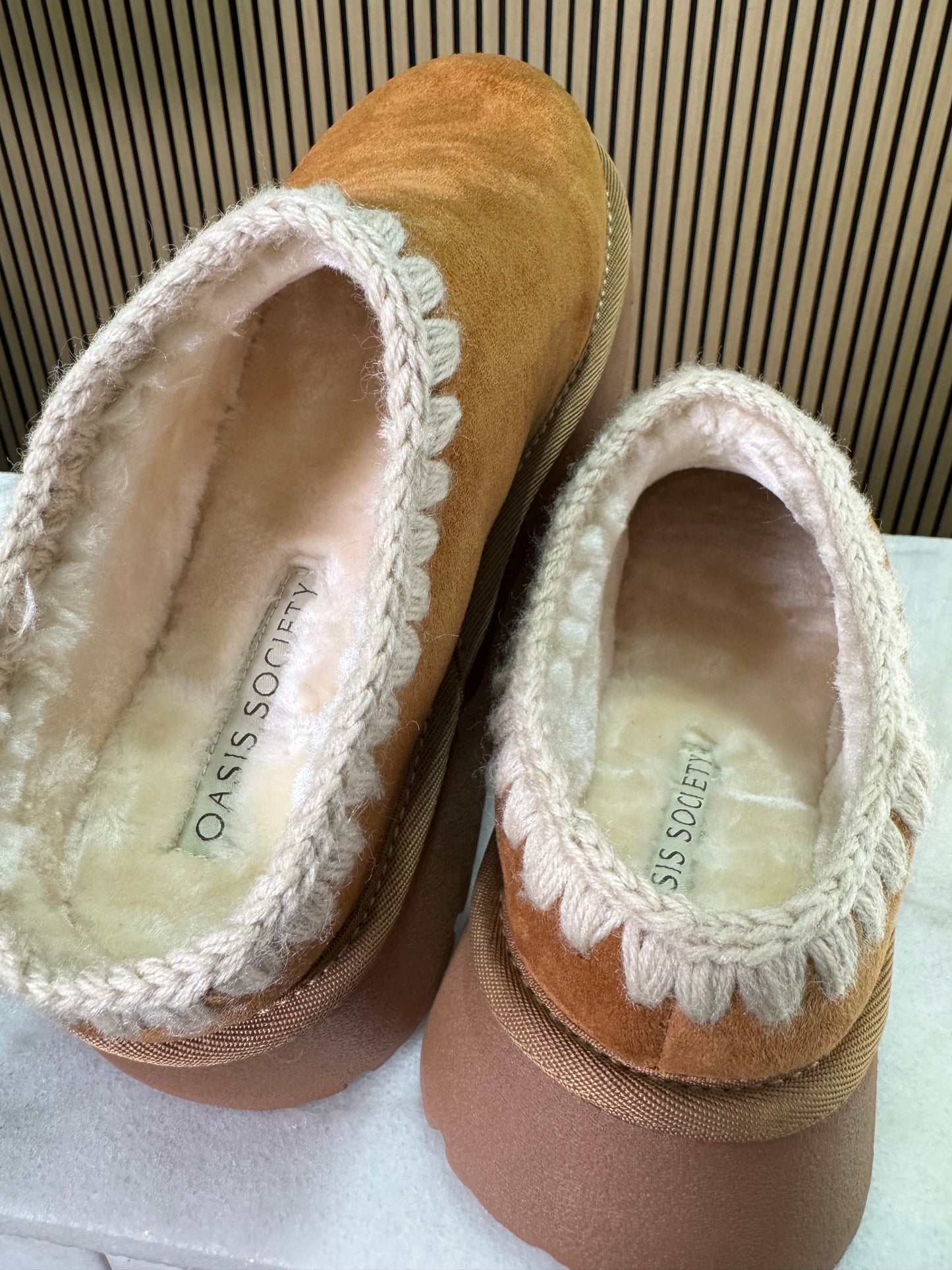 OASIS SOCIETY - The Brandi | Camel Platform Cozy Mule Slipper