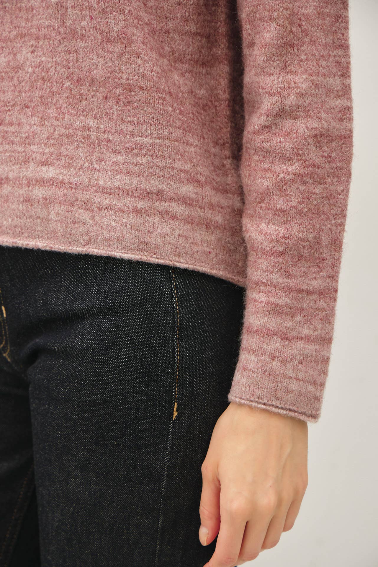 Be Cool - GRADIANT TONE STRIPED BOXY CUT SWEATER TOP