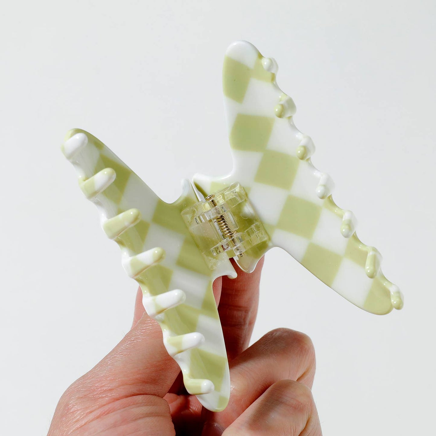 Adorro - Pistachio & White Checkered Claw Clips (small)