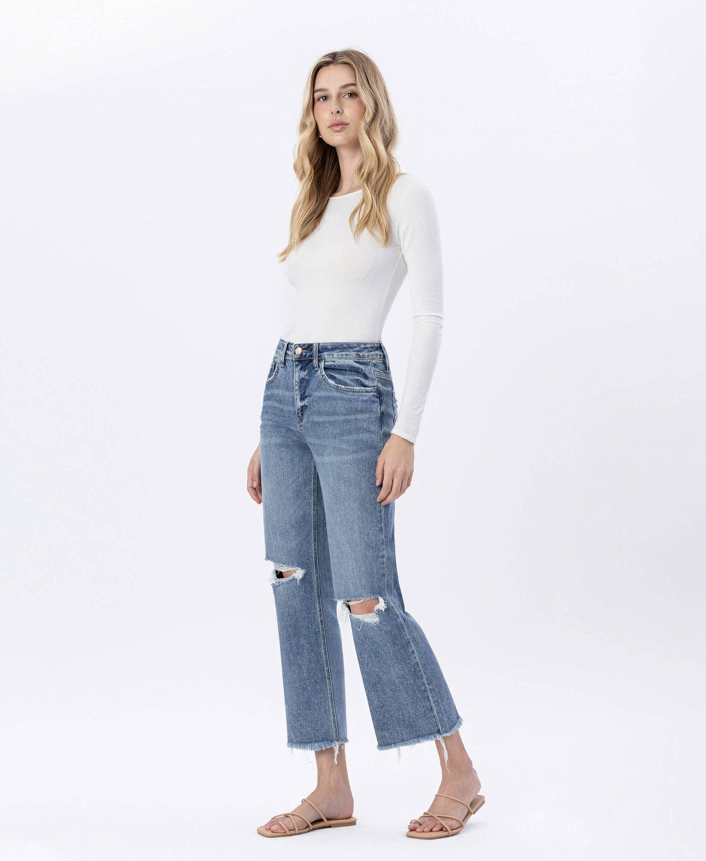 FLYING MONKEY - HIGH RISE DISTRESSED DAD JEANS