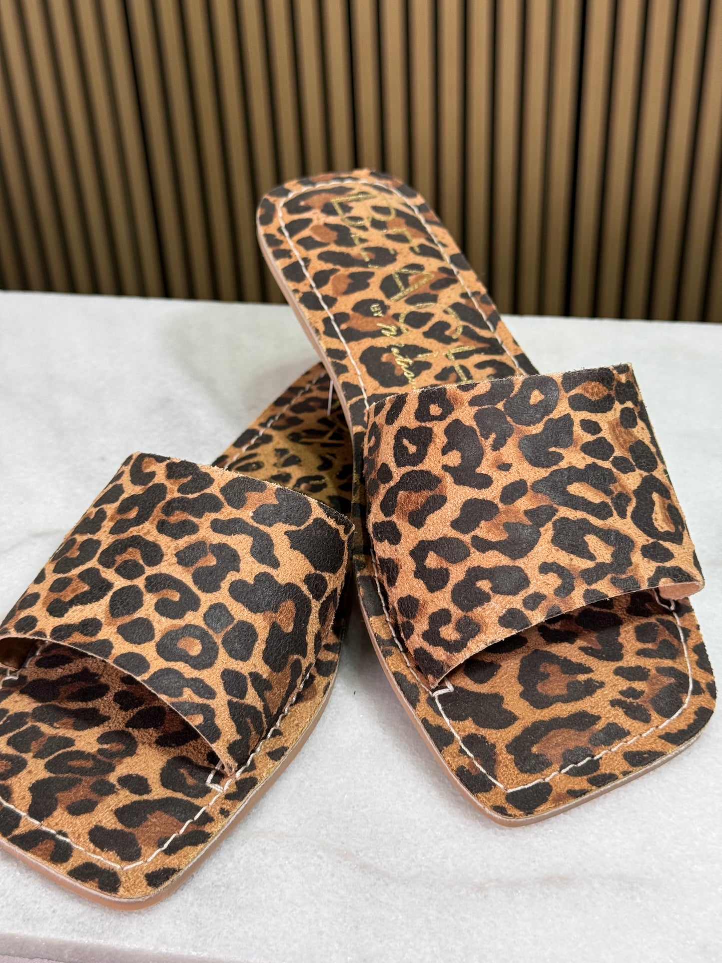 BEACH by Matisse Bali slide sandal