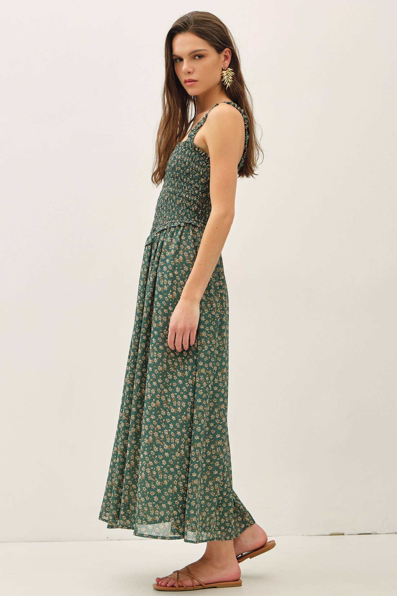 Be Cool - FLORAL PRINTED SMOCKE BODICE MIDI DRESS