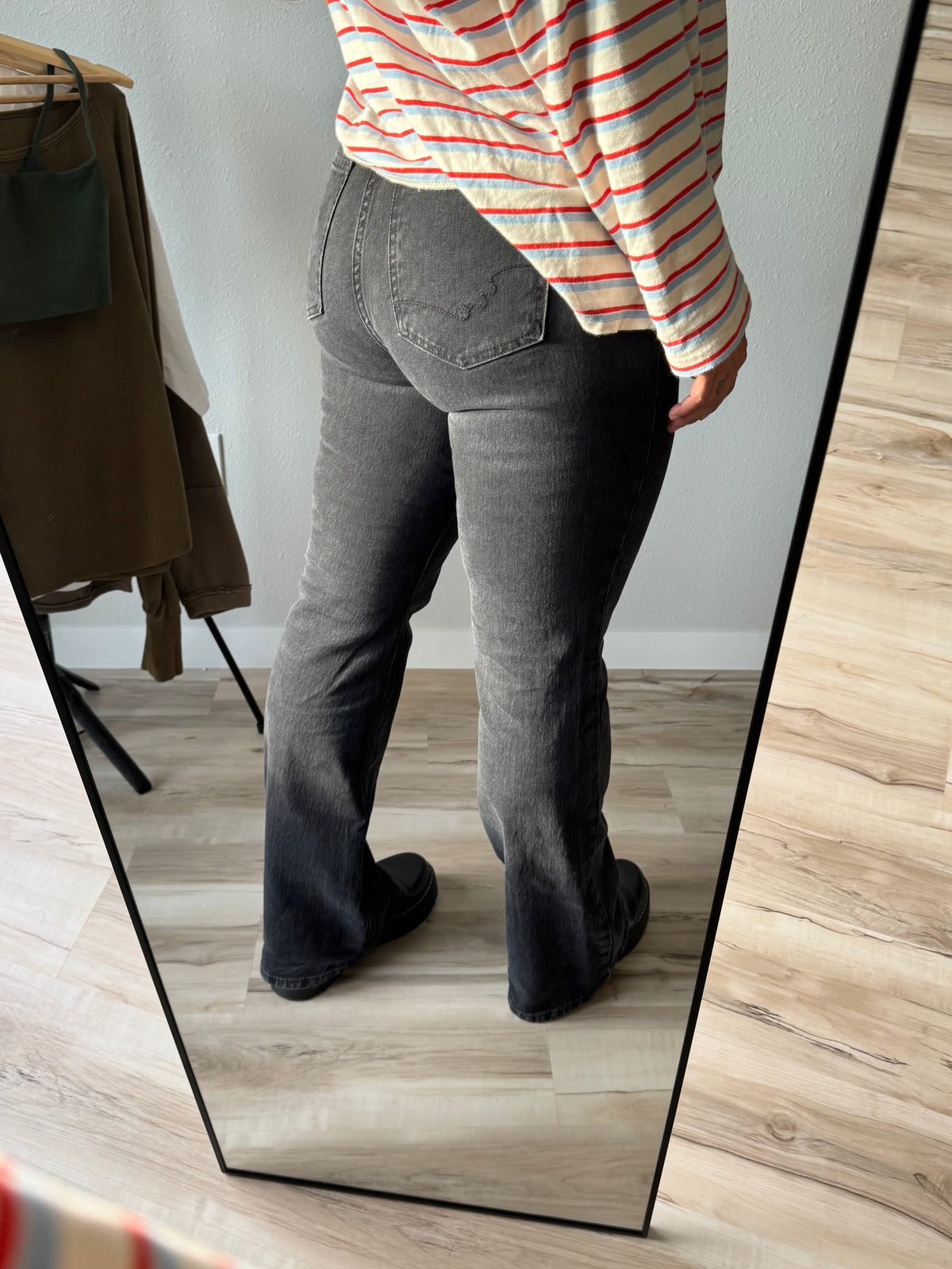Double Knot High Rise Straight Jean