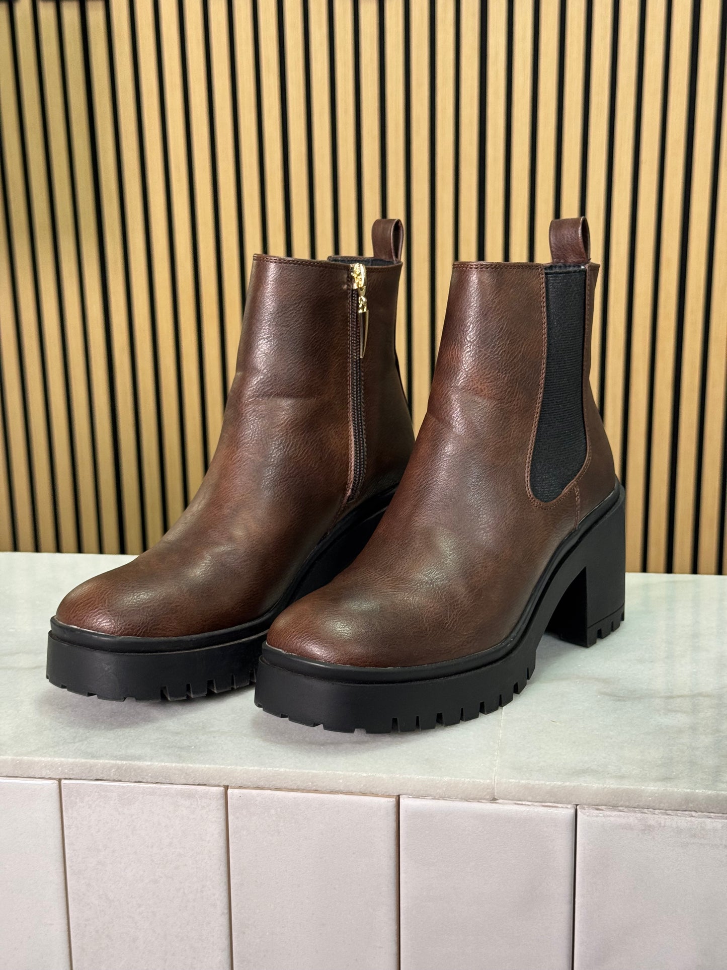 DIRTY LAUNDRY Origin Heel Boot