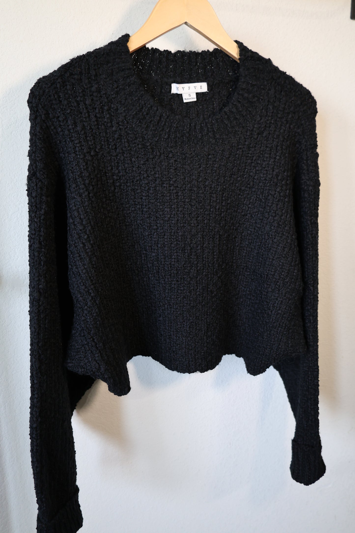 HYFVE - Popcorn Knit Cropped Pullover