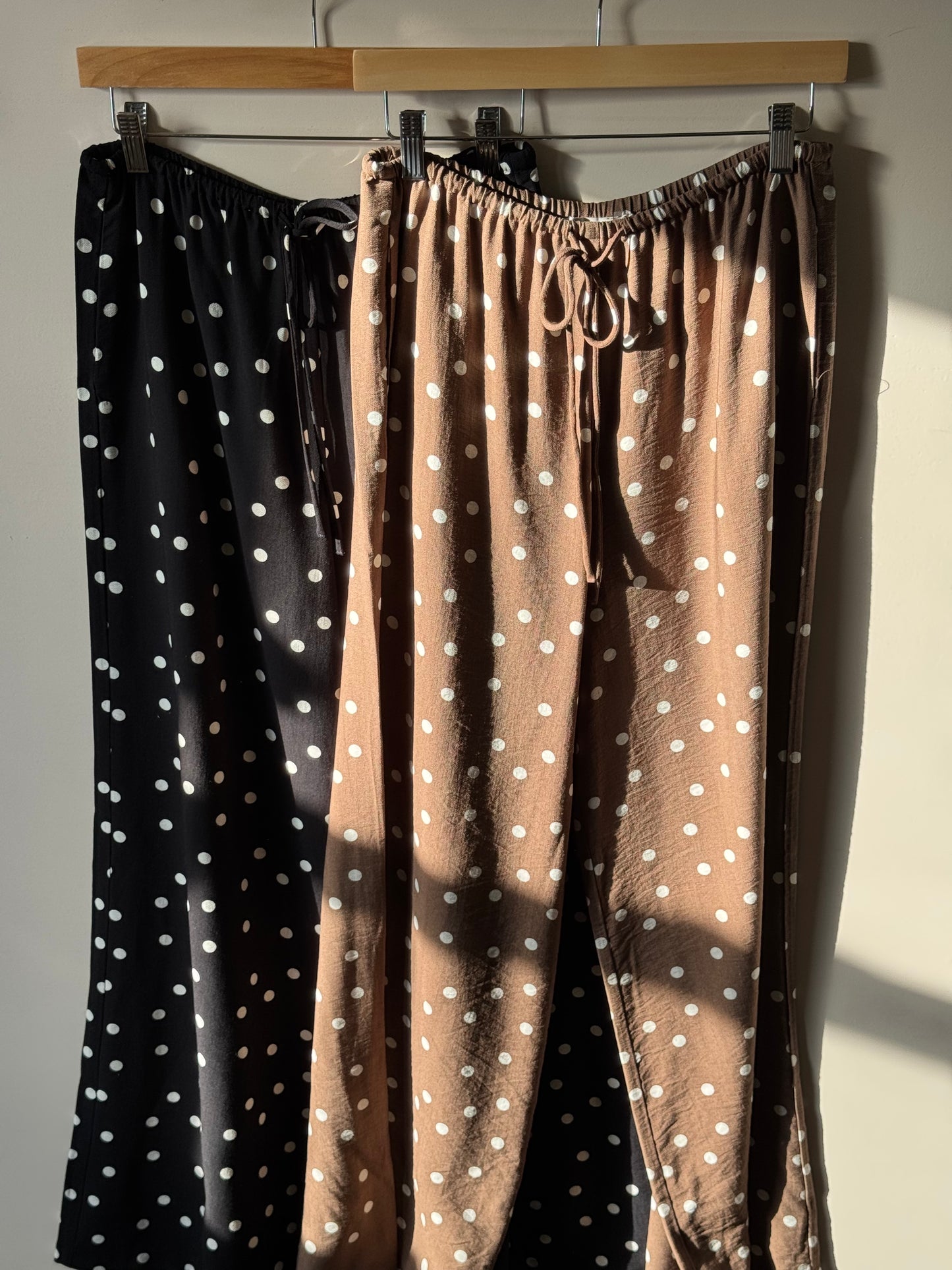 Dress Forum - Polka Dot Wide-leg Breezy Pants w/ Drawstring