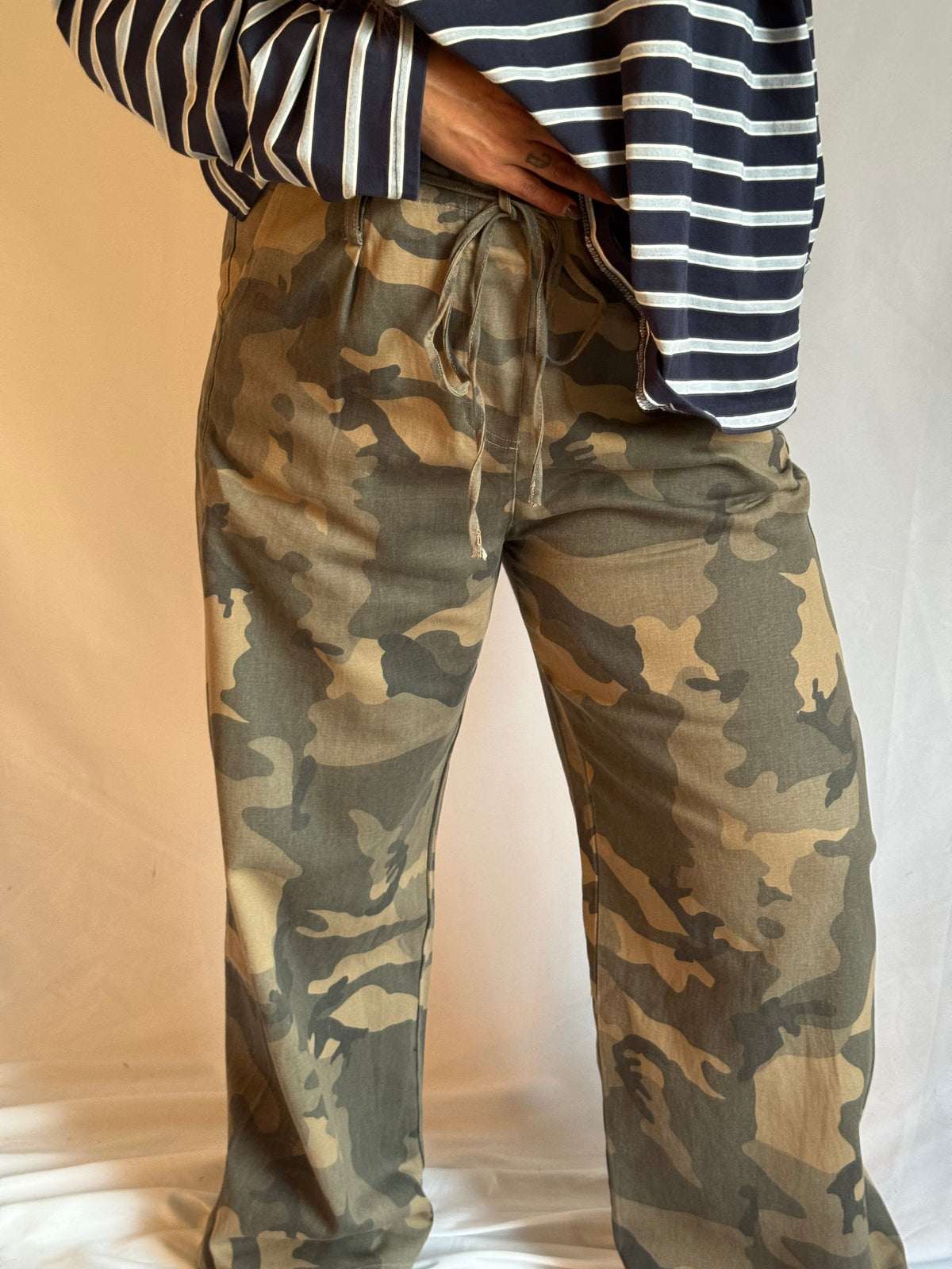Bring It On camo wide leg pant
