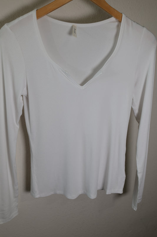 RIBBED NOTCHED NECK LONGSLEEVE BASIC TOP