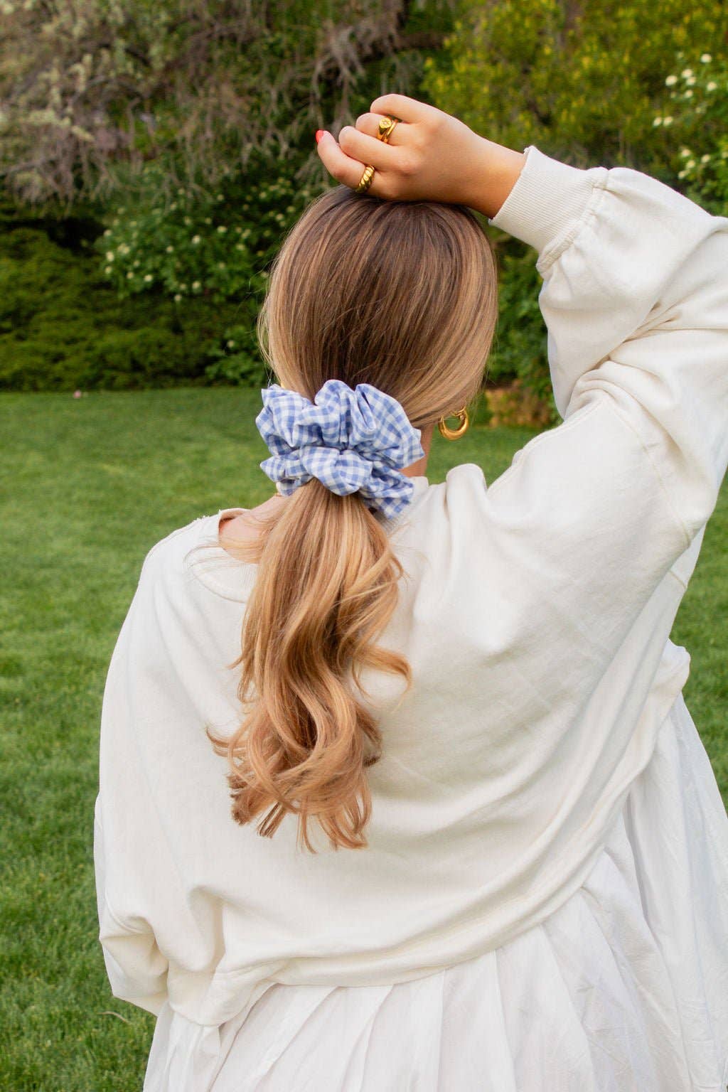 Shop Andi - Picnic Gingham Jumbo Scrunchie