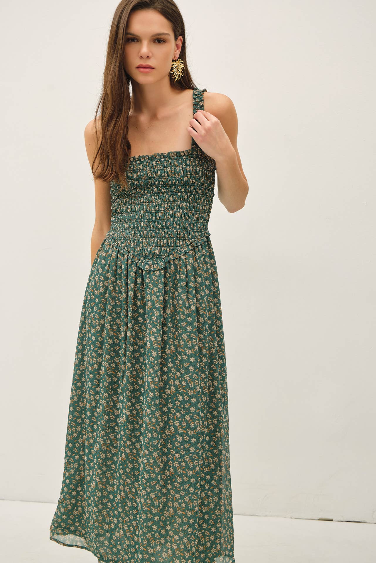 Be Cool - FLORAL PRINTED SMOCKE BODICE MIDI DRESS