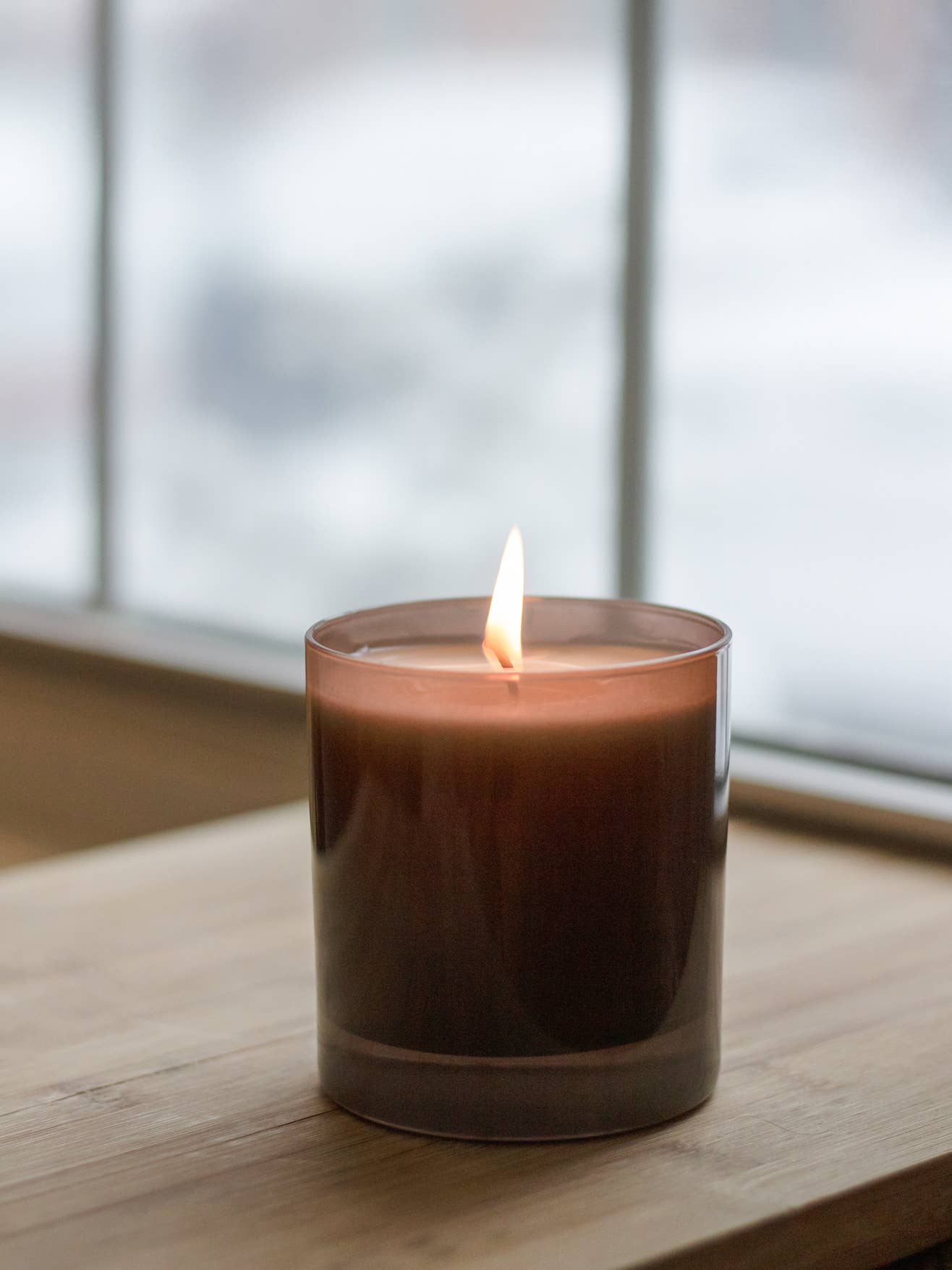 GP Candle Co. - Sanctuary 9 oz. Hue Candle (Leather + Incense)