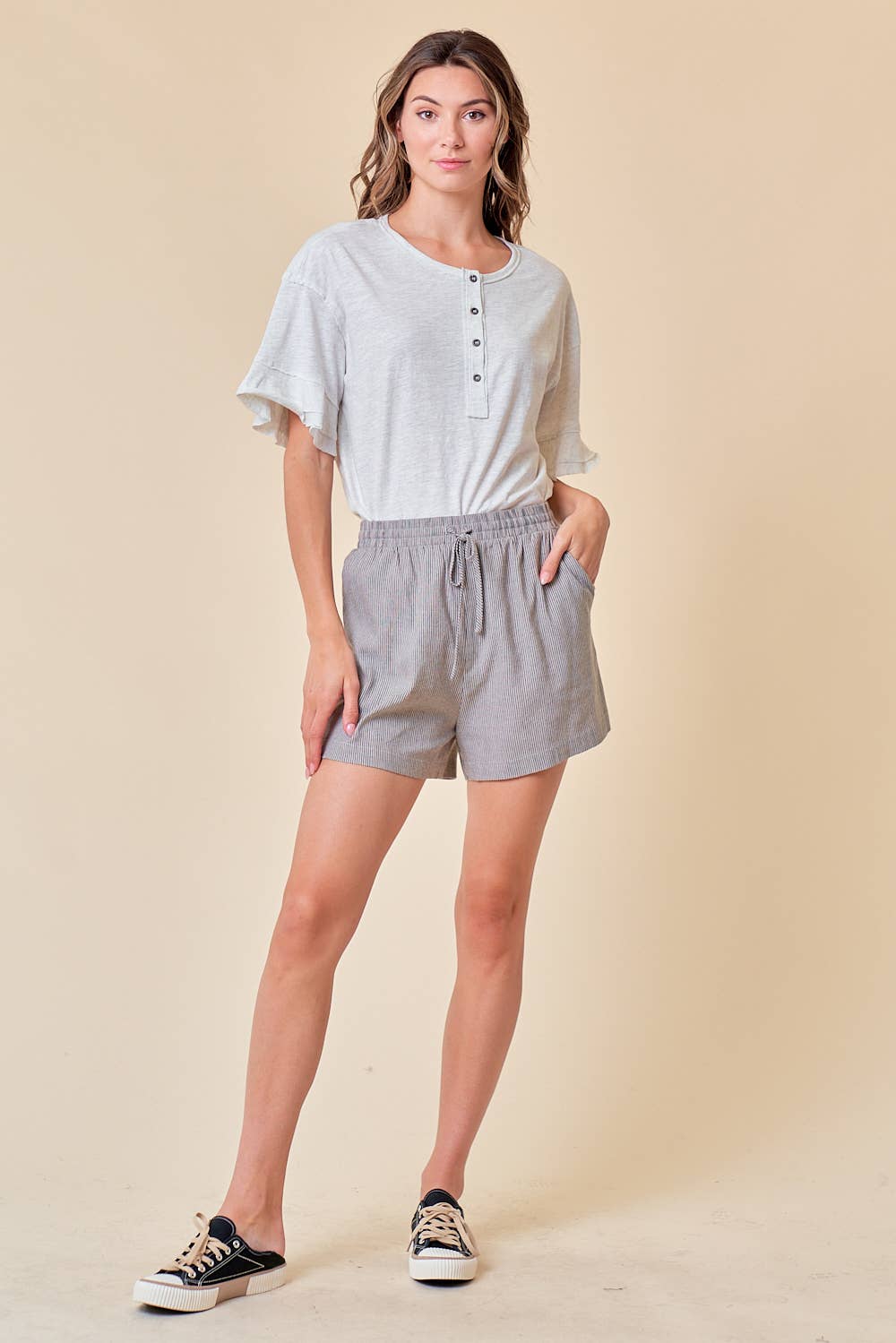 Doe and Rae - Linen Shorts -