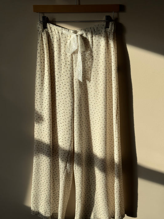 POL - Cream Micro-floral Lounge Pants w/ Lace Drawstring