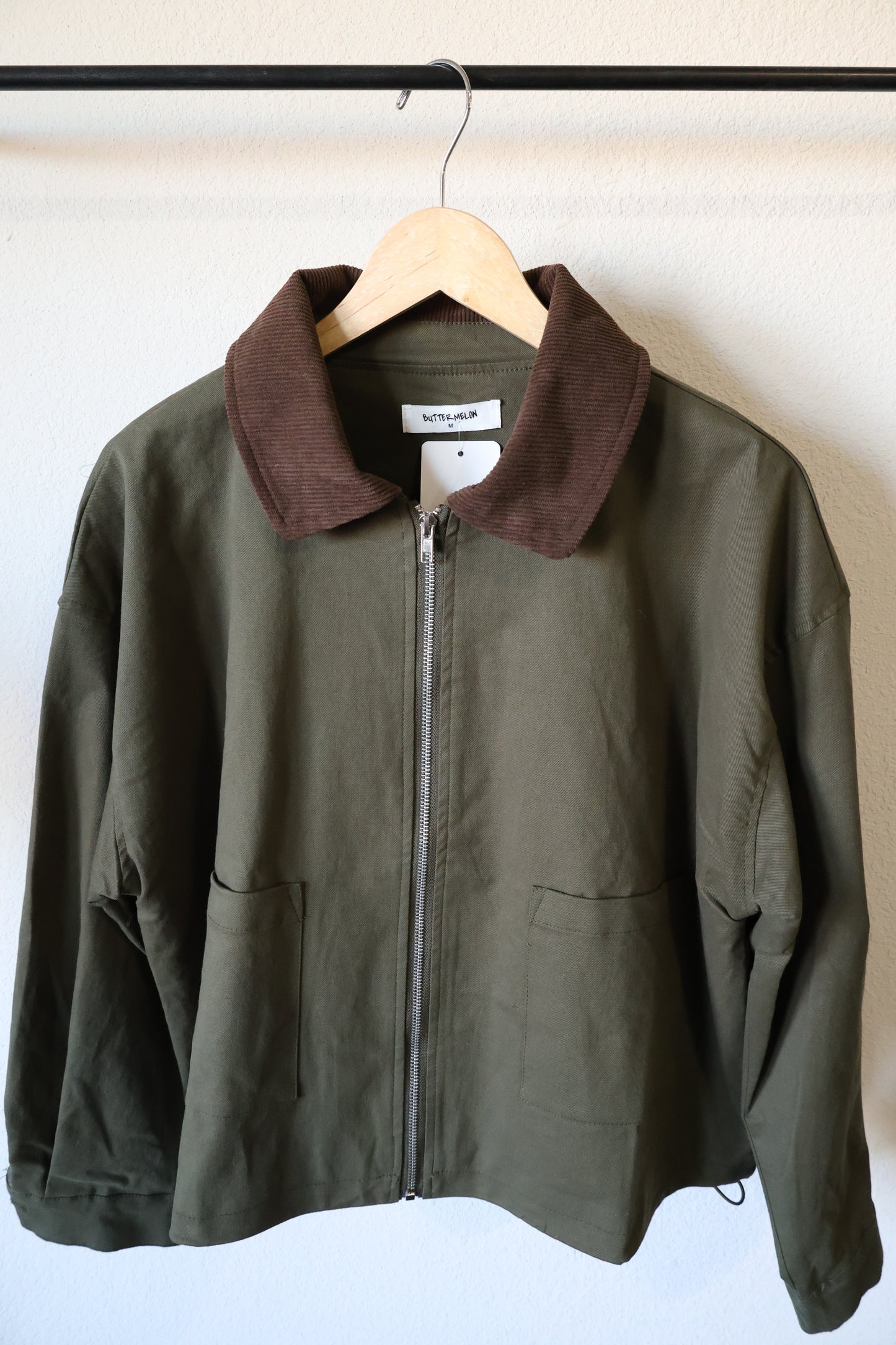 BUTTERMELON - Collared Zip-Up Drawstring Jacket