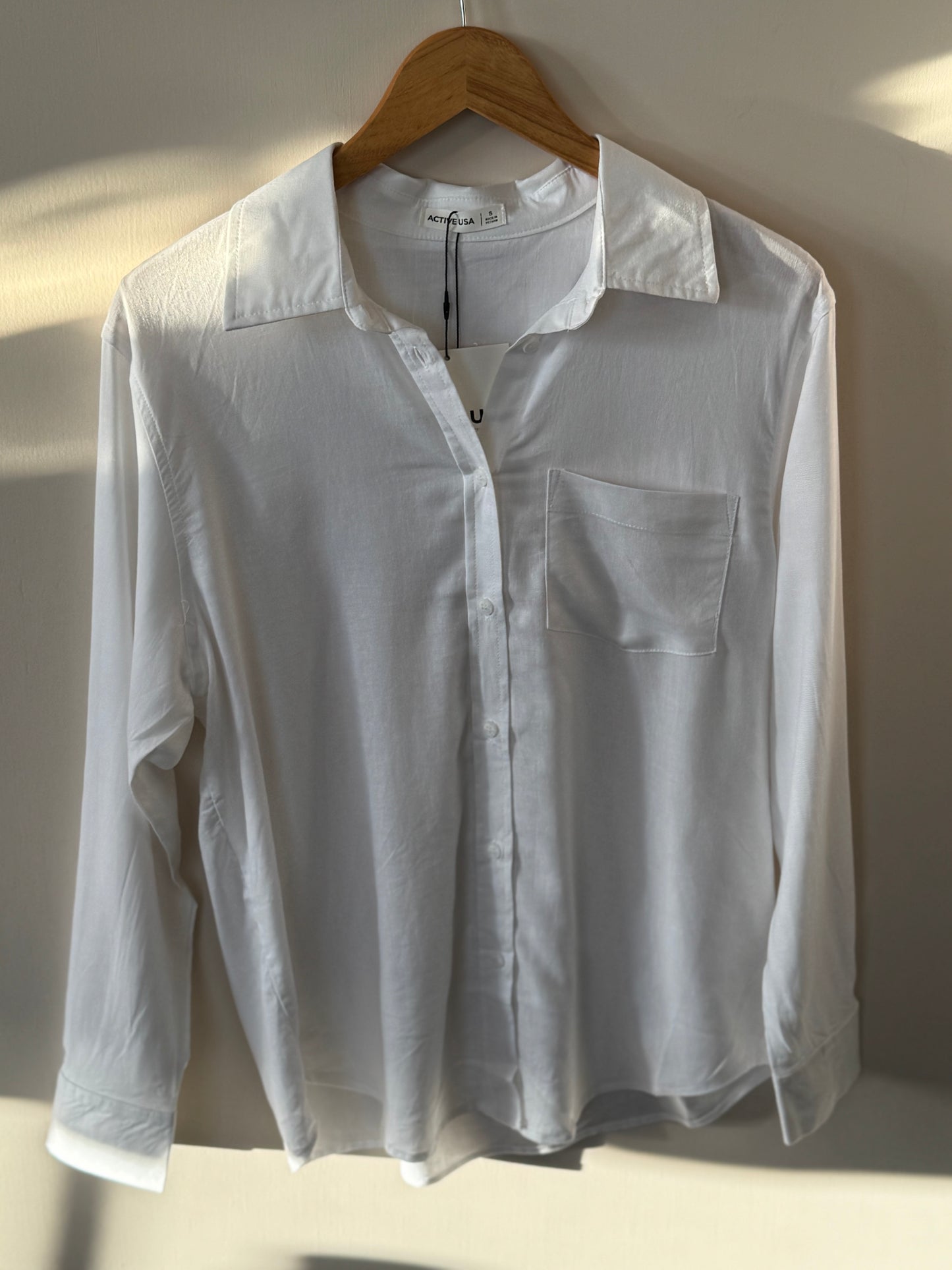 Active USA - White Linen Button-front Top