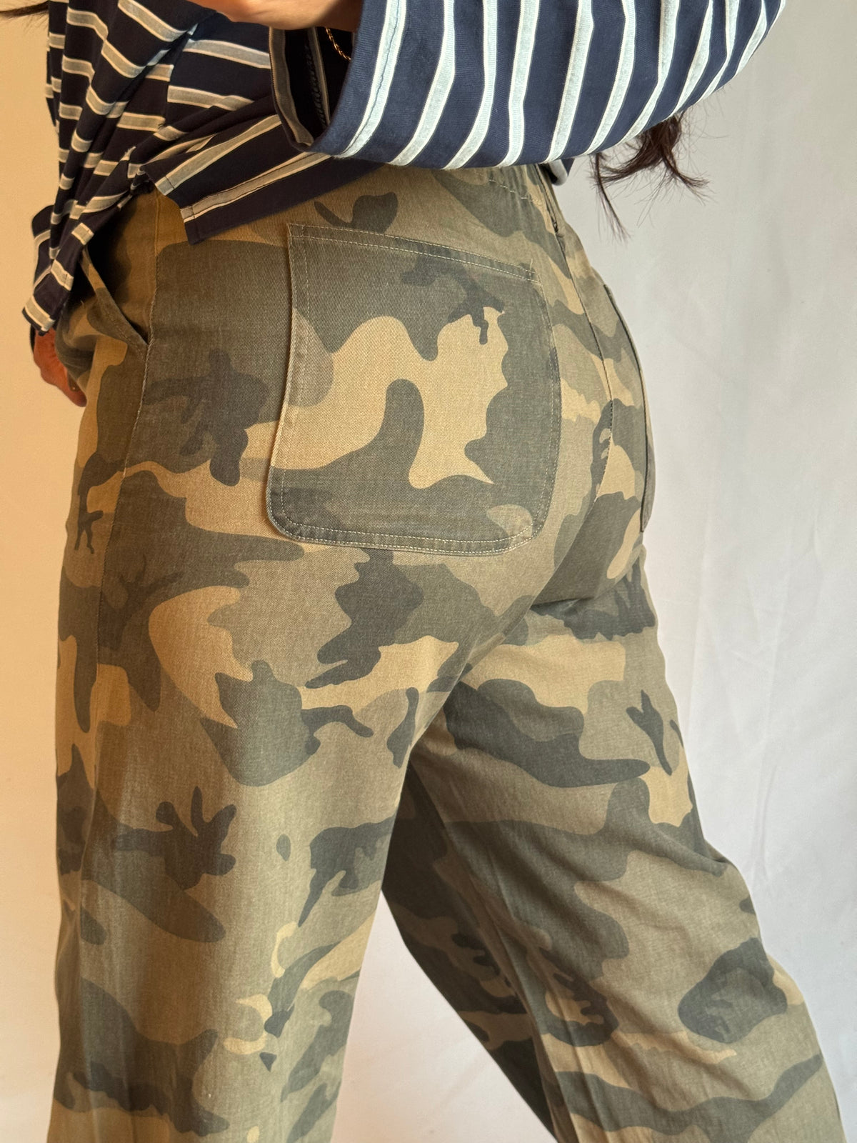 Bring It On camo wide leg pant