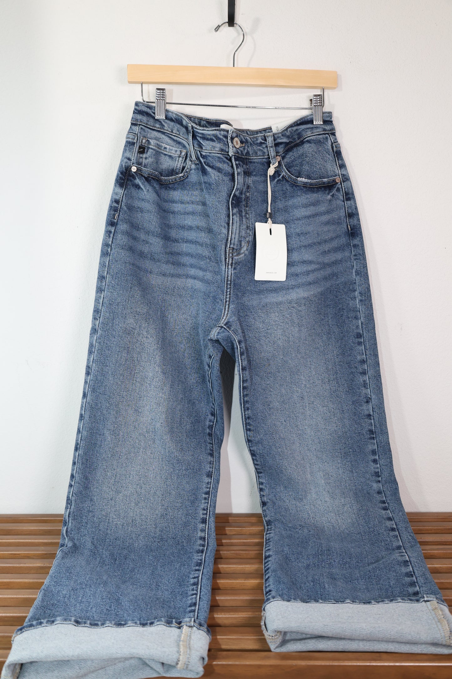 Kan Can USA HIGH RISE SLIM STRAIGHT/WIDE JEANS