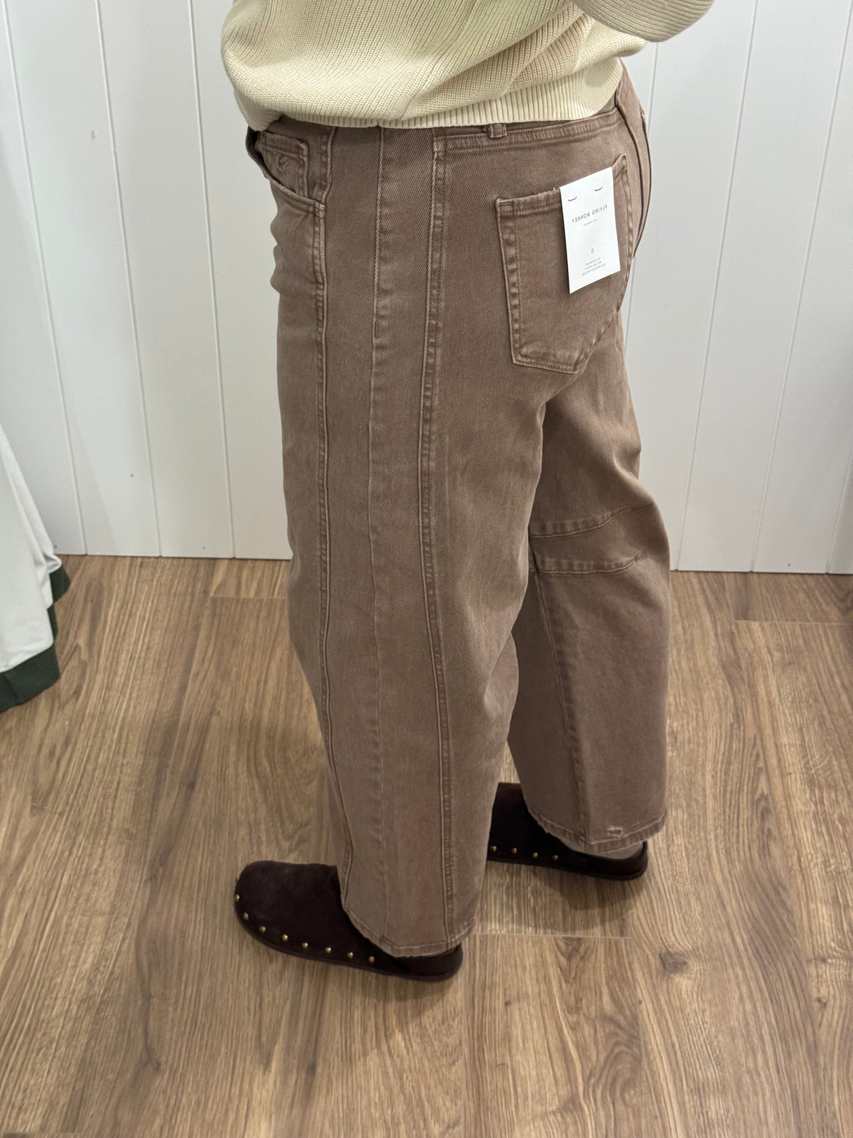 Desert Highway High rise crop barrel jeans