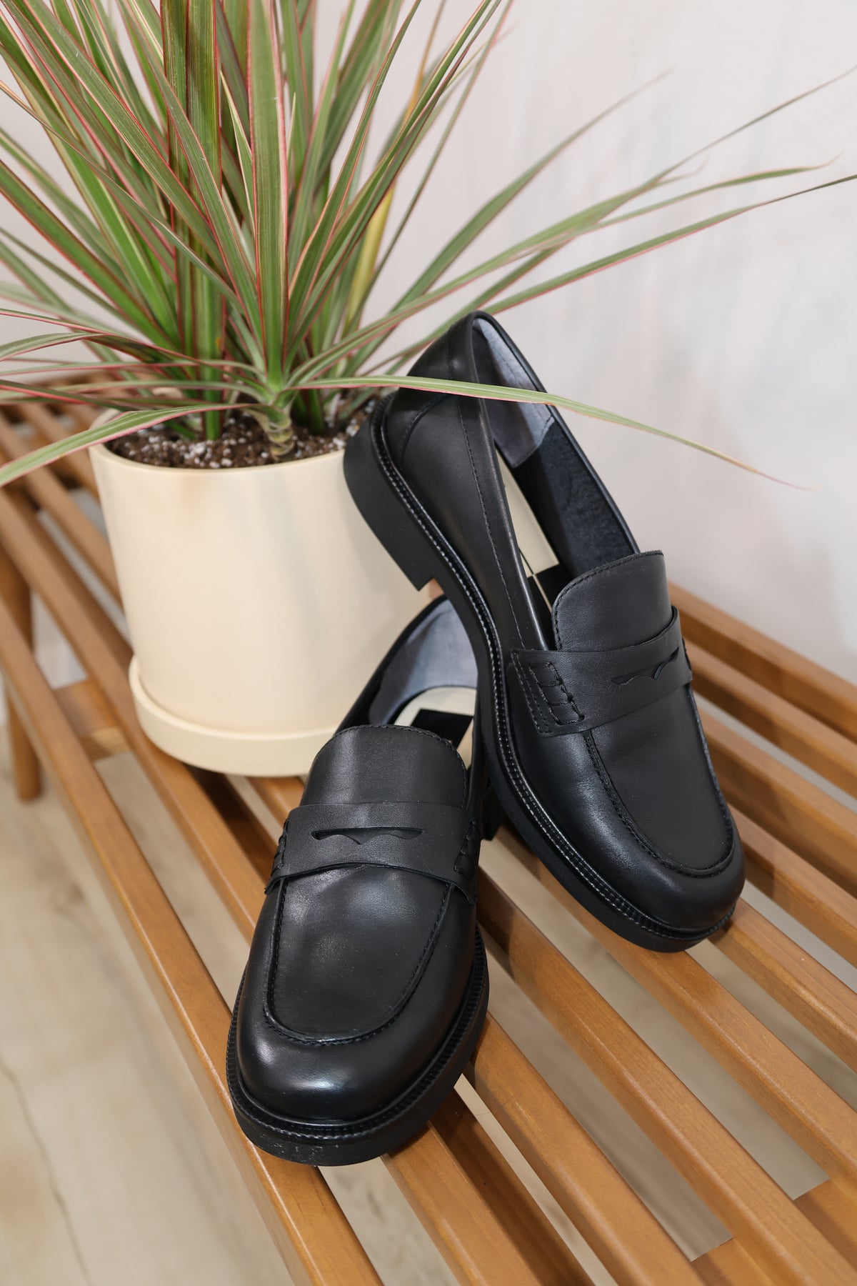 Tiggy Leather Loafers