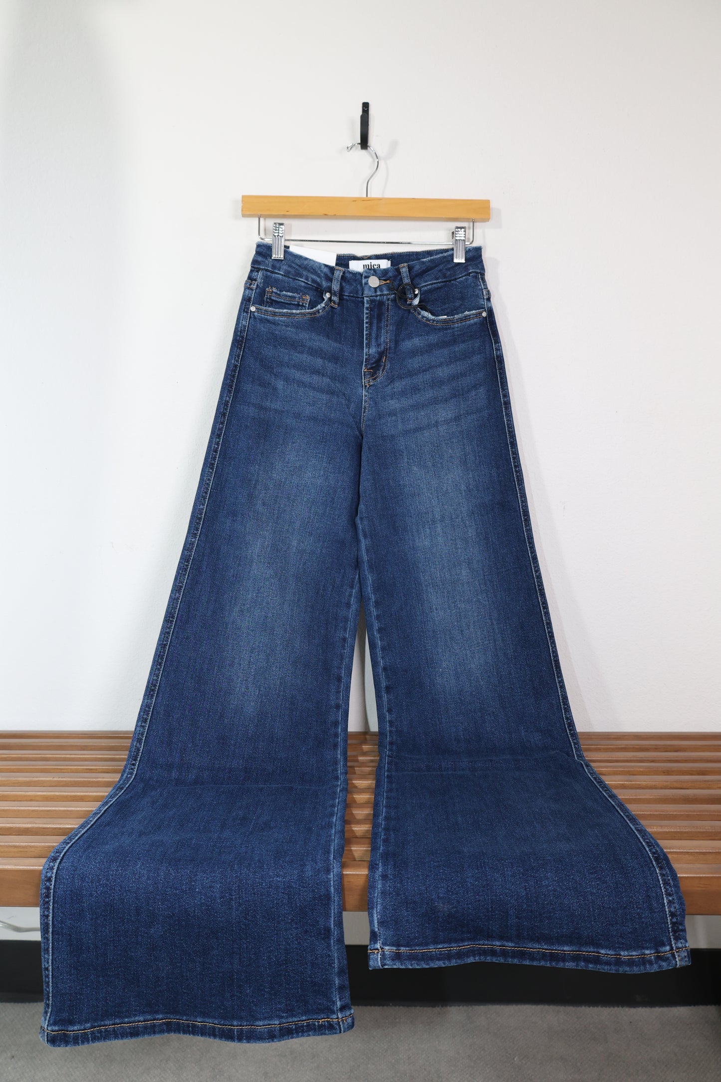 Mica Denim - SUPER HIGH RISE SKATER JEAN