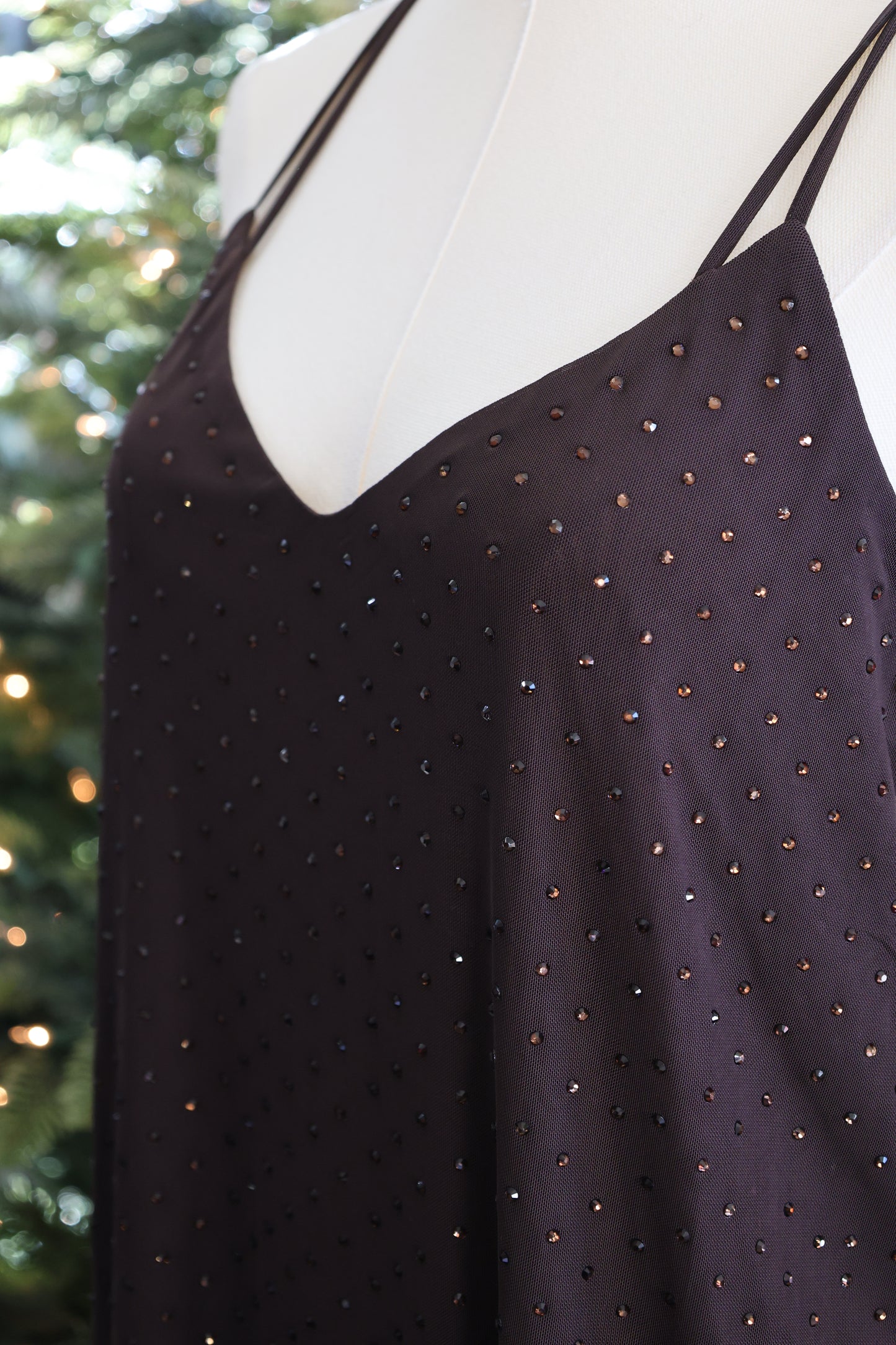 SKIES ARE BLUE sequin tank top chocolate brown