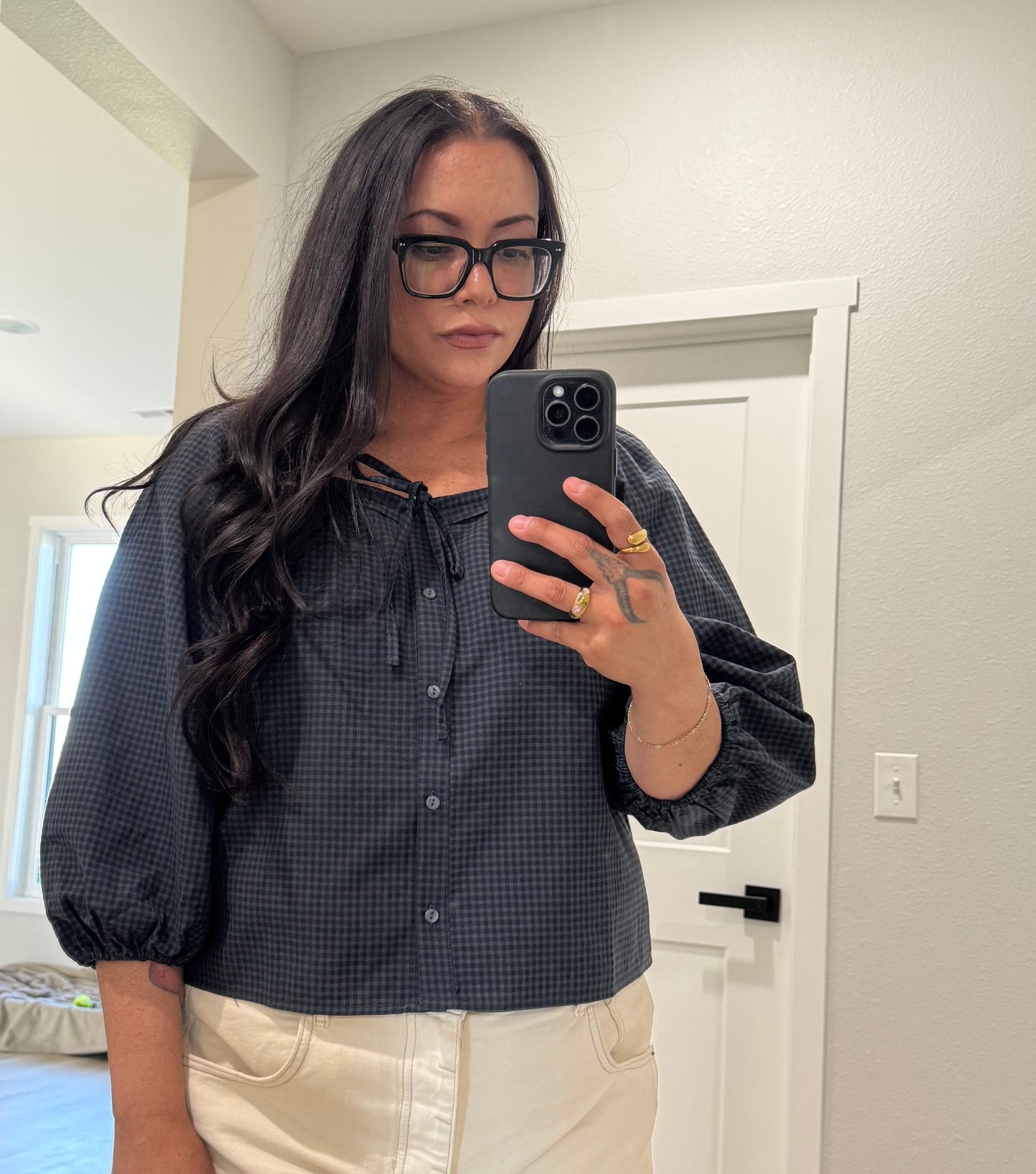 Wishlist - Navy Gingham Puffed Sleeve Blouse