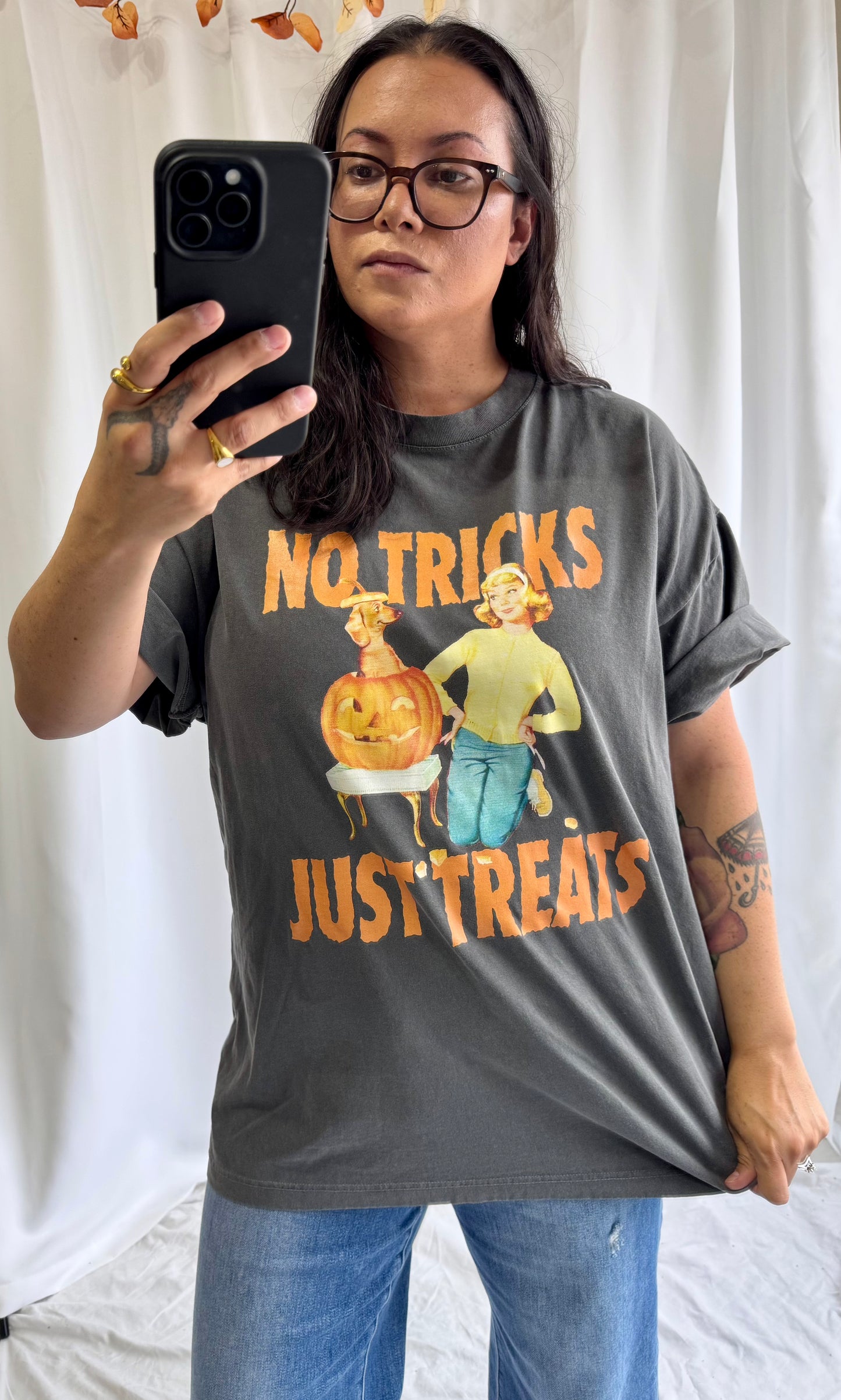 The Clandestine Underground - No Tricks Just Treats,  Halloween Oversized TShirt
