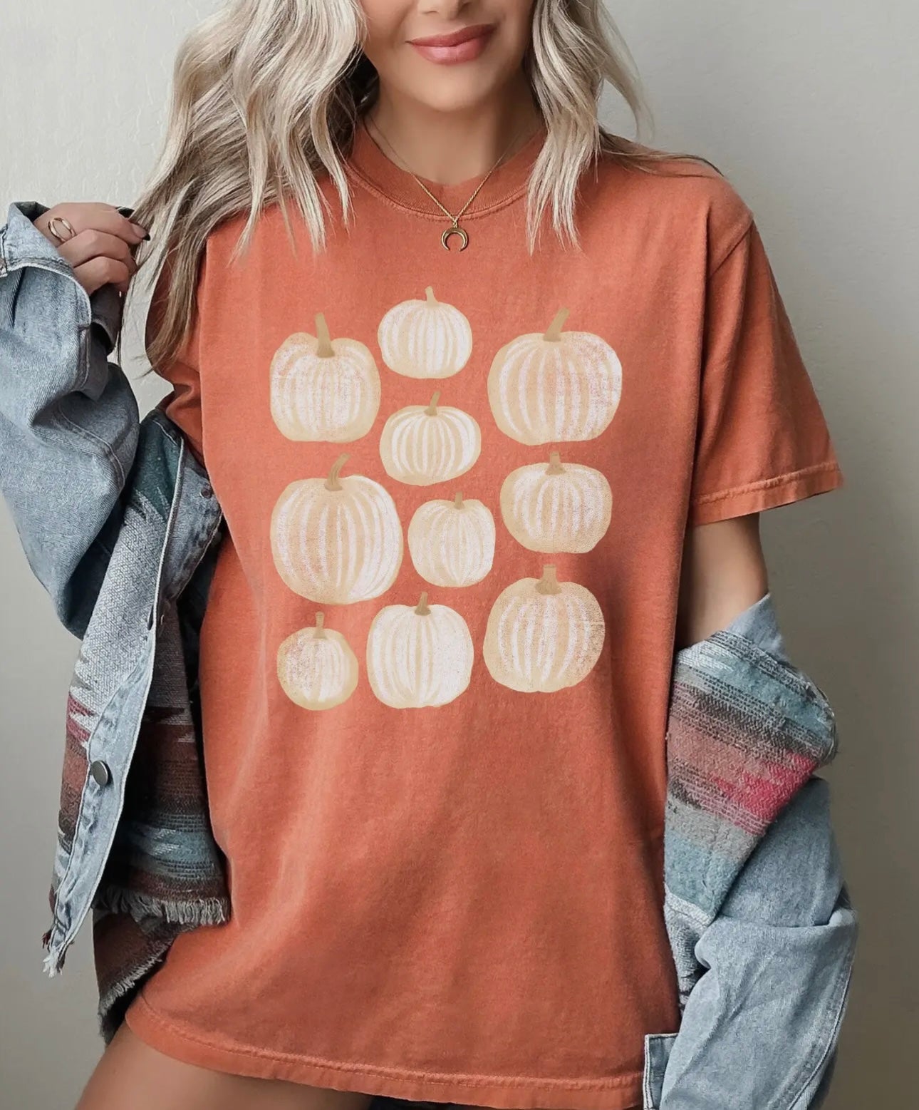 Autumn pumpkins graphic tee shirt