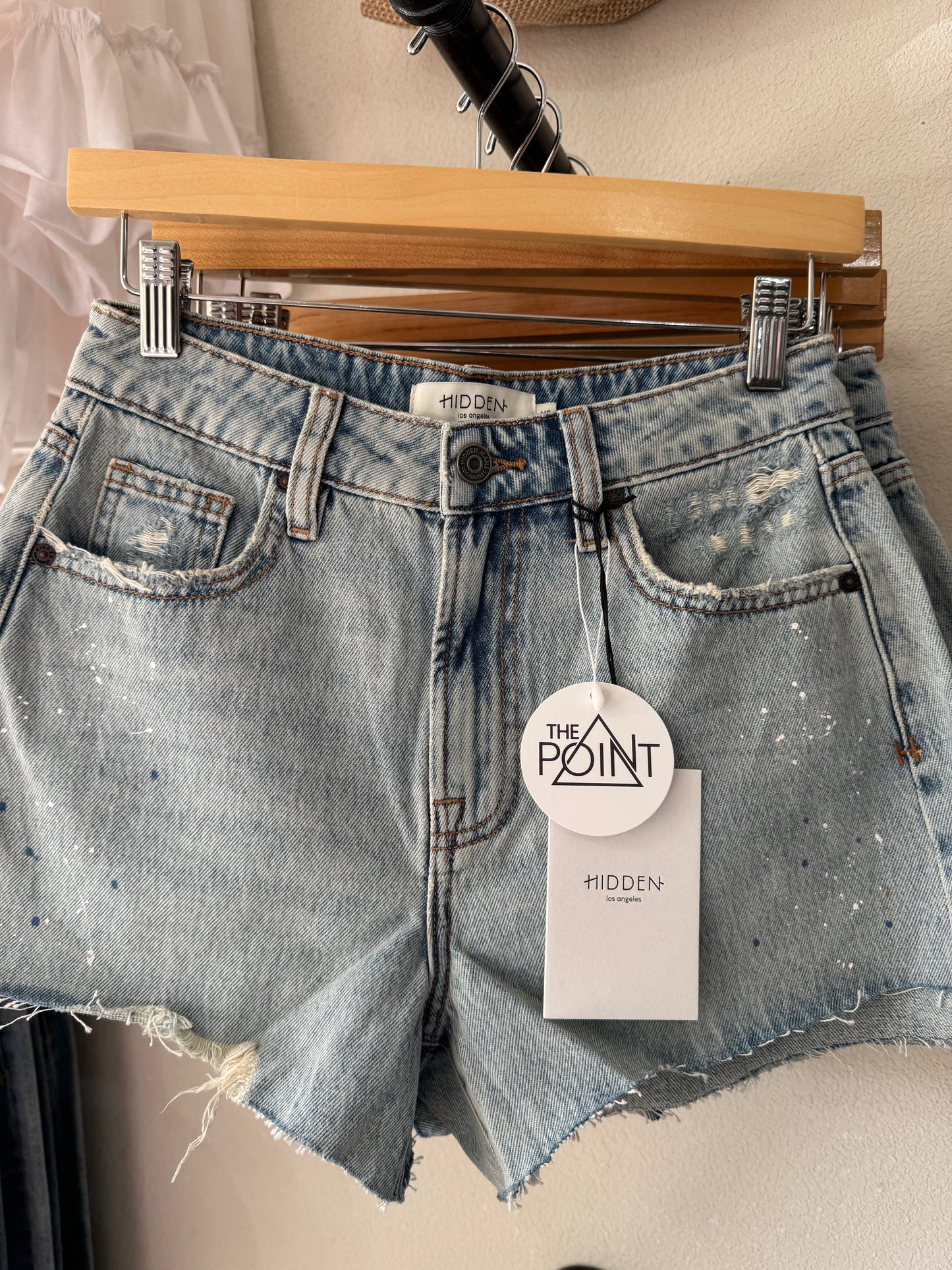 Hidden Jeans - Light Wash Classic 3" Inseam High Rise Shorts