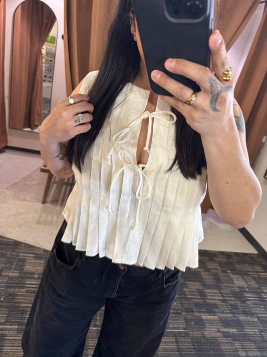 Miou Muse - White Linen Pleated Tie-front Tank