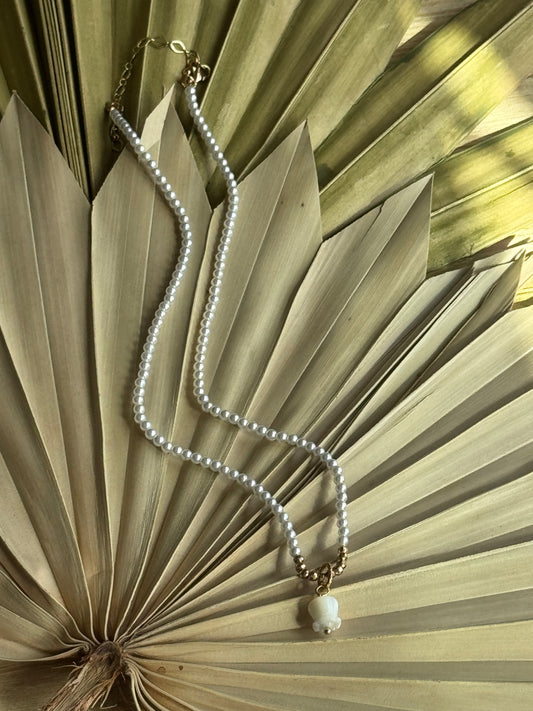 frenzy beaded necklace