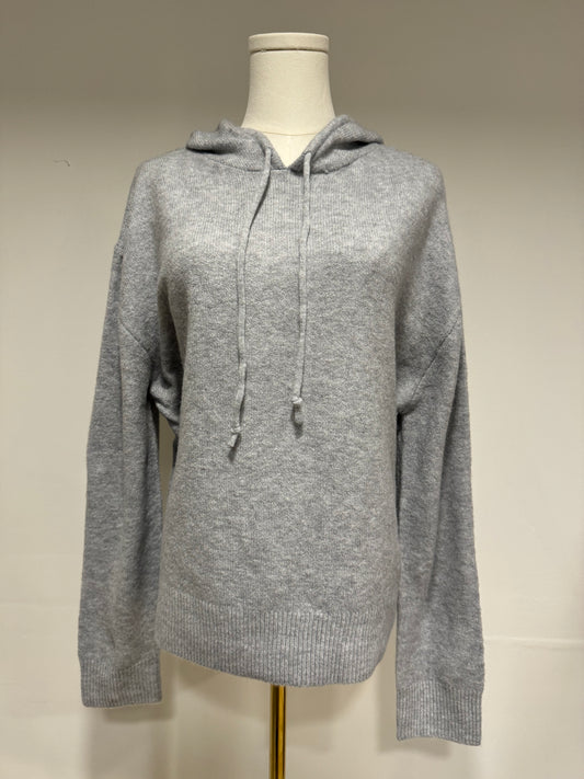 Pullover soft lightweight sweater hoodie