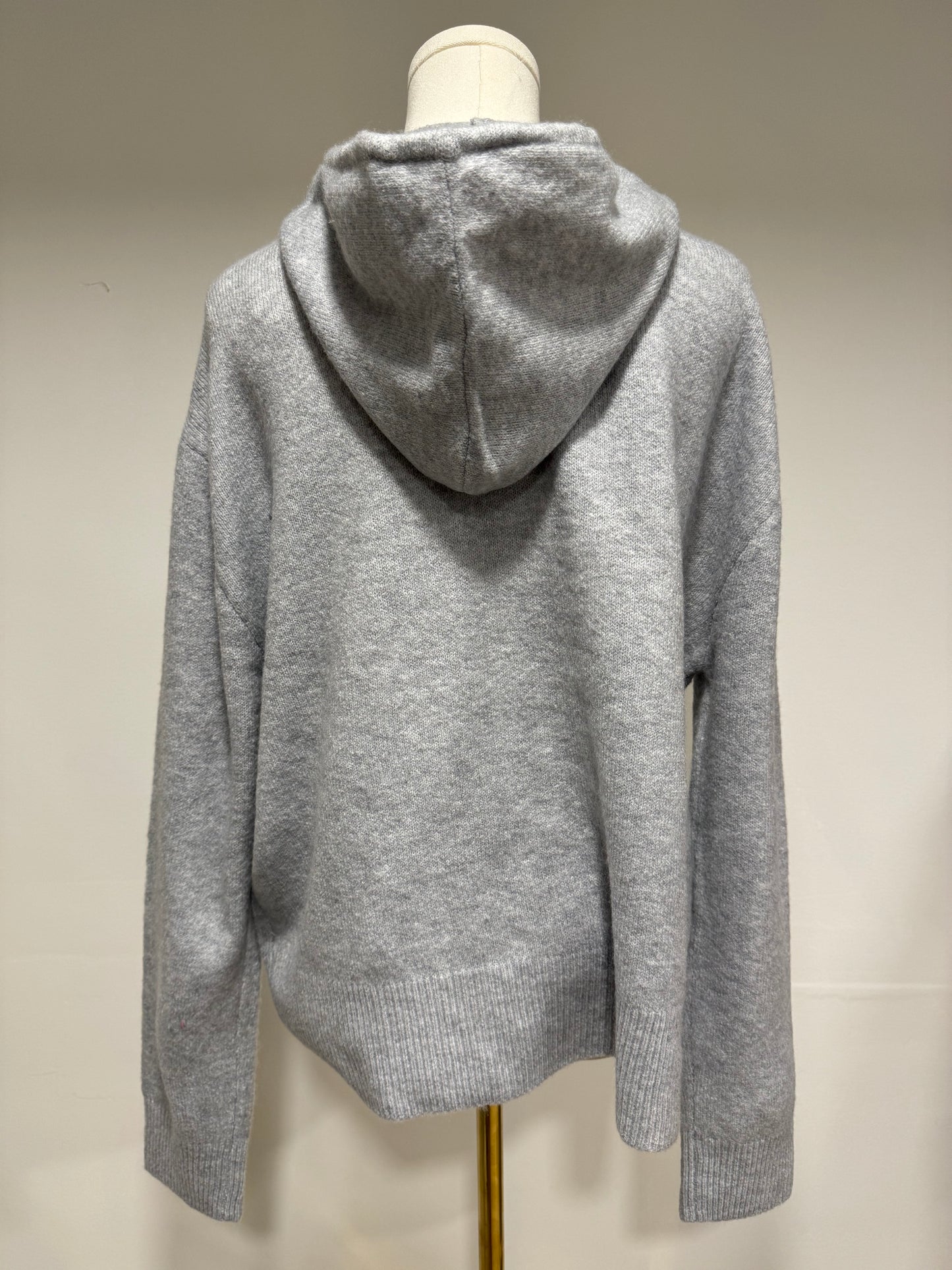 Pullover soft lightweight sweater hoodie