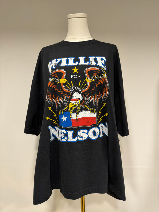 LivyLu Willie Nelson born for trouble O/S oversized graphic tee