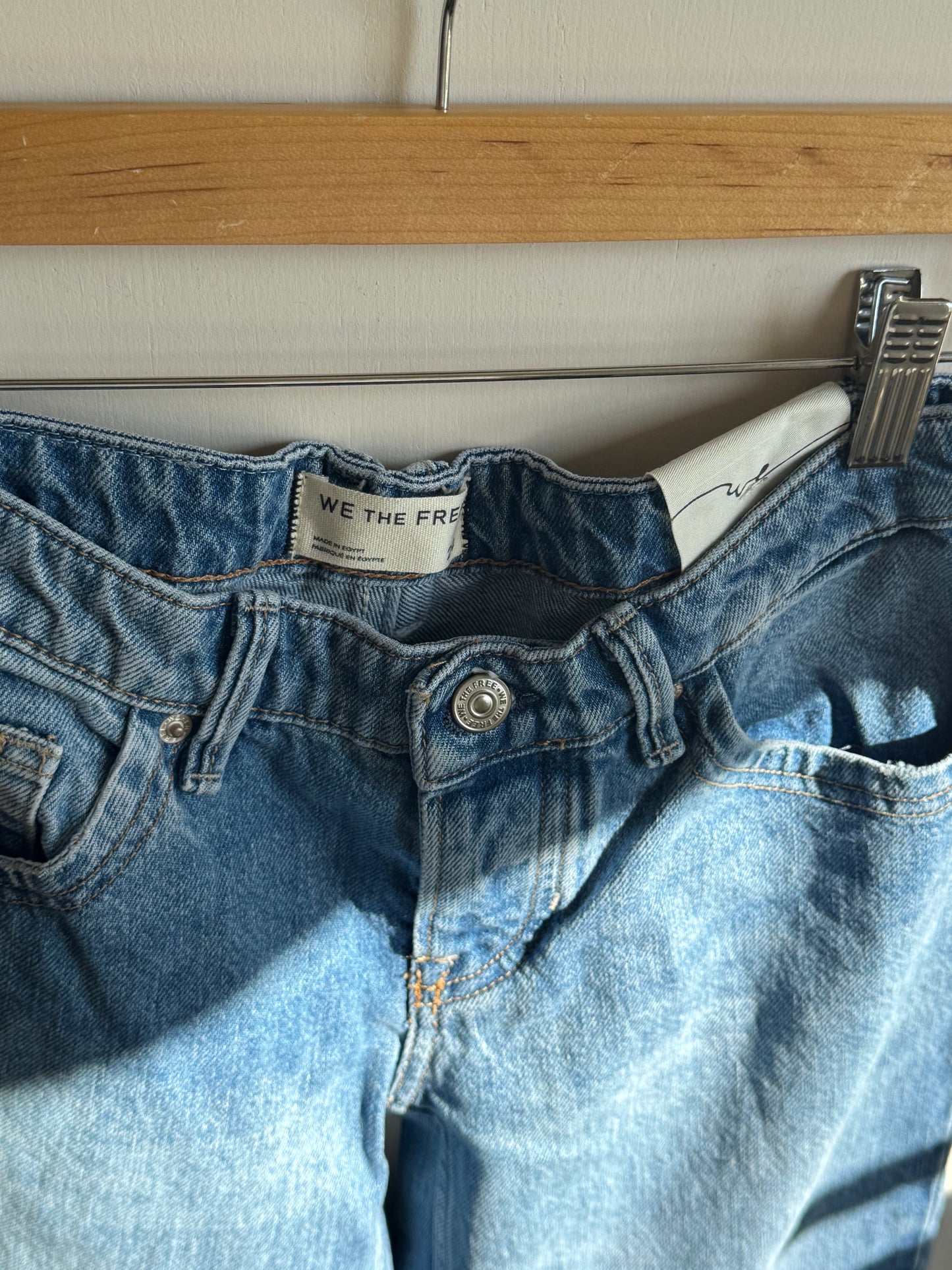 Free People - Tennessee Low Rise Boyfriend Jean