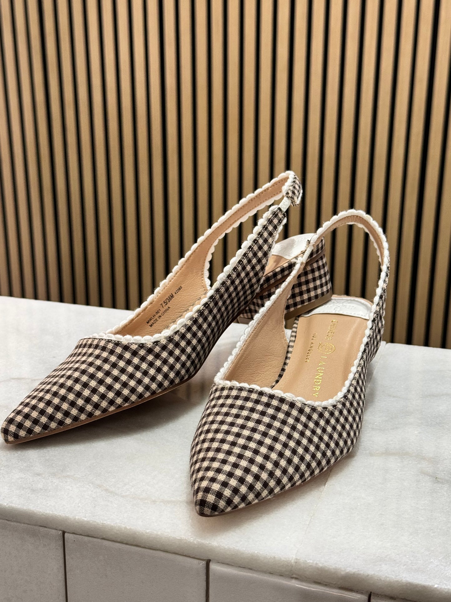 Chinese Laundry Mayberry pointed toe sling back pump