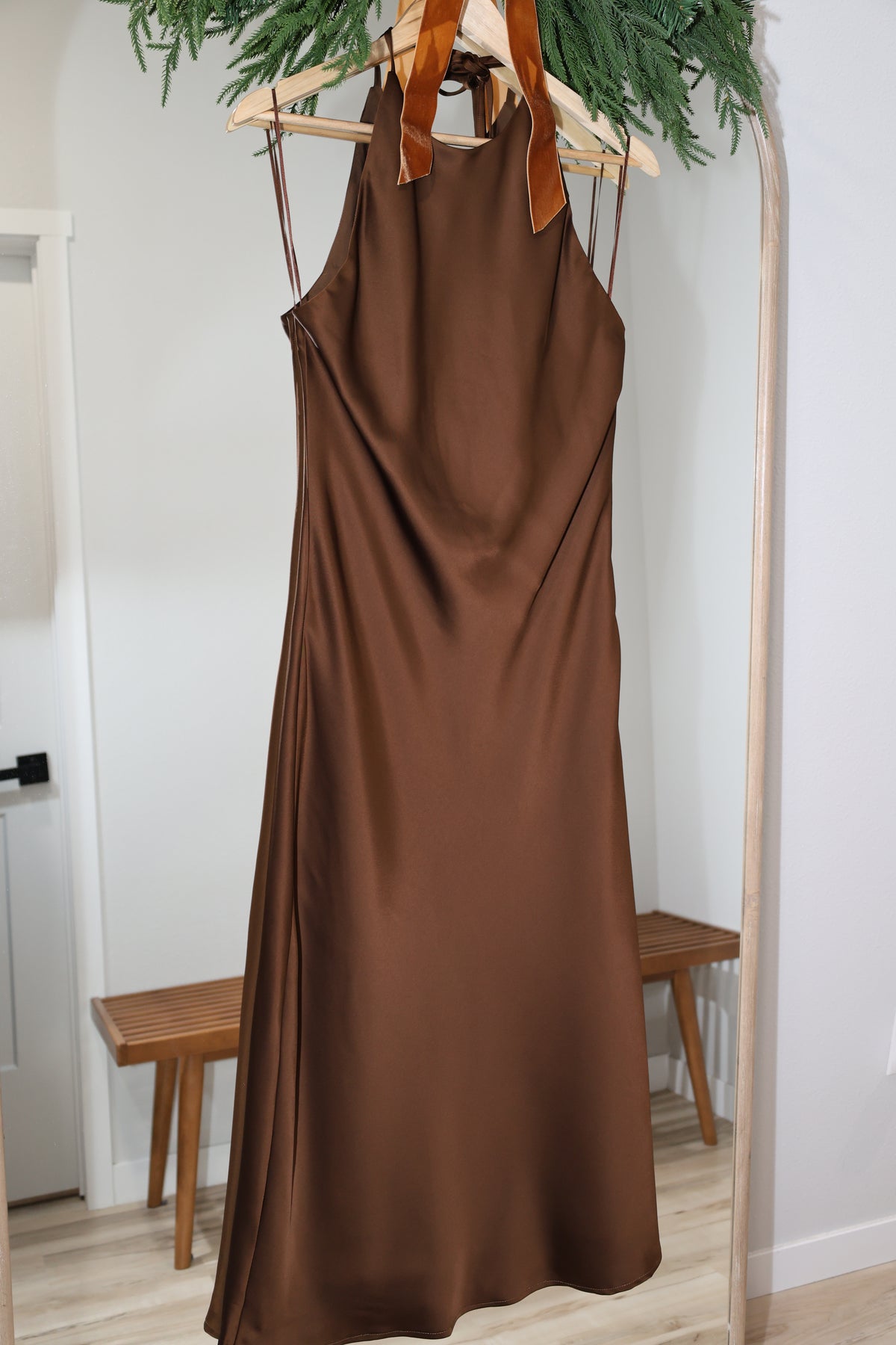 Legendary halter midi dress