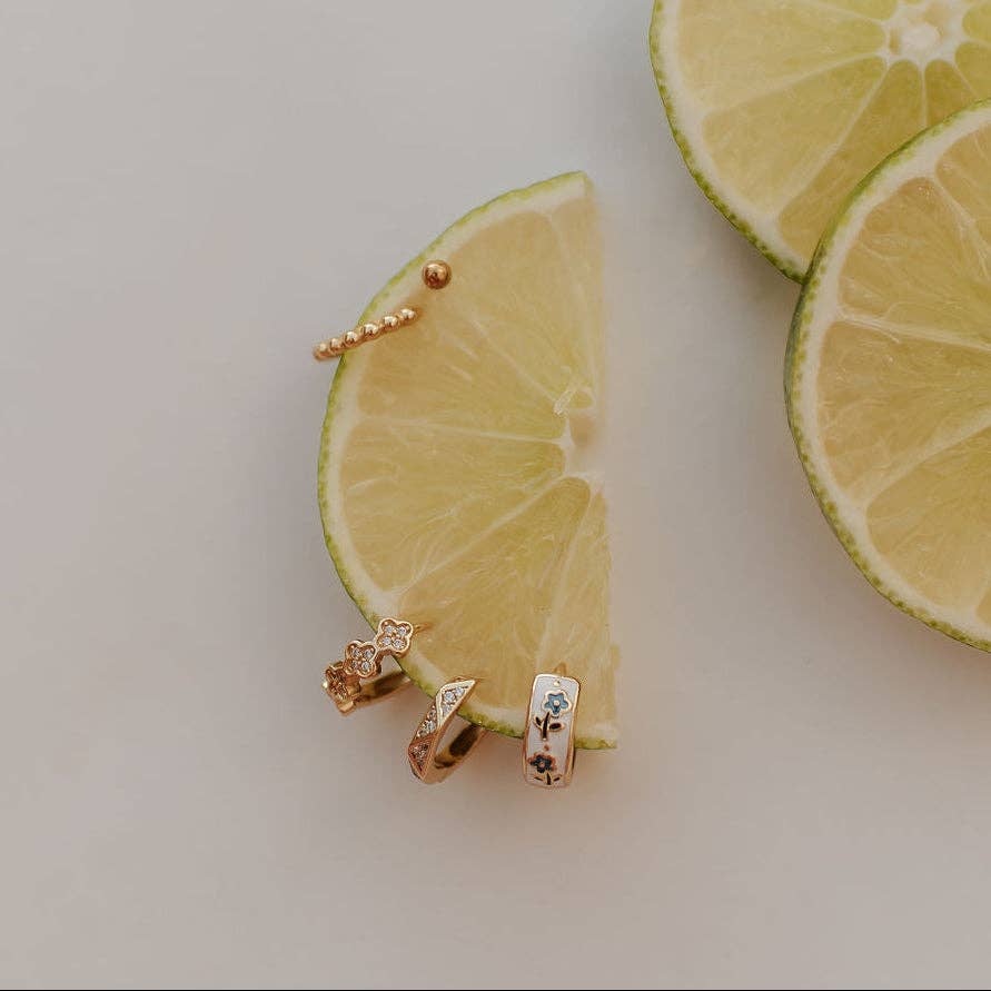 Mauve Jewelry Co. - Lorelai Clover Hoops