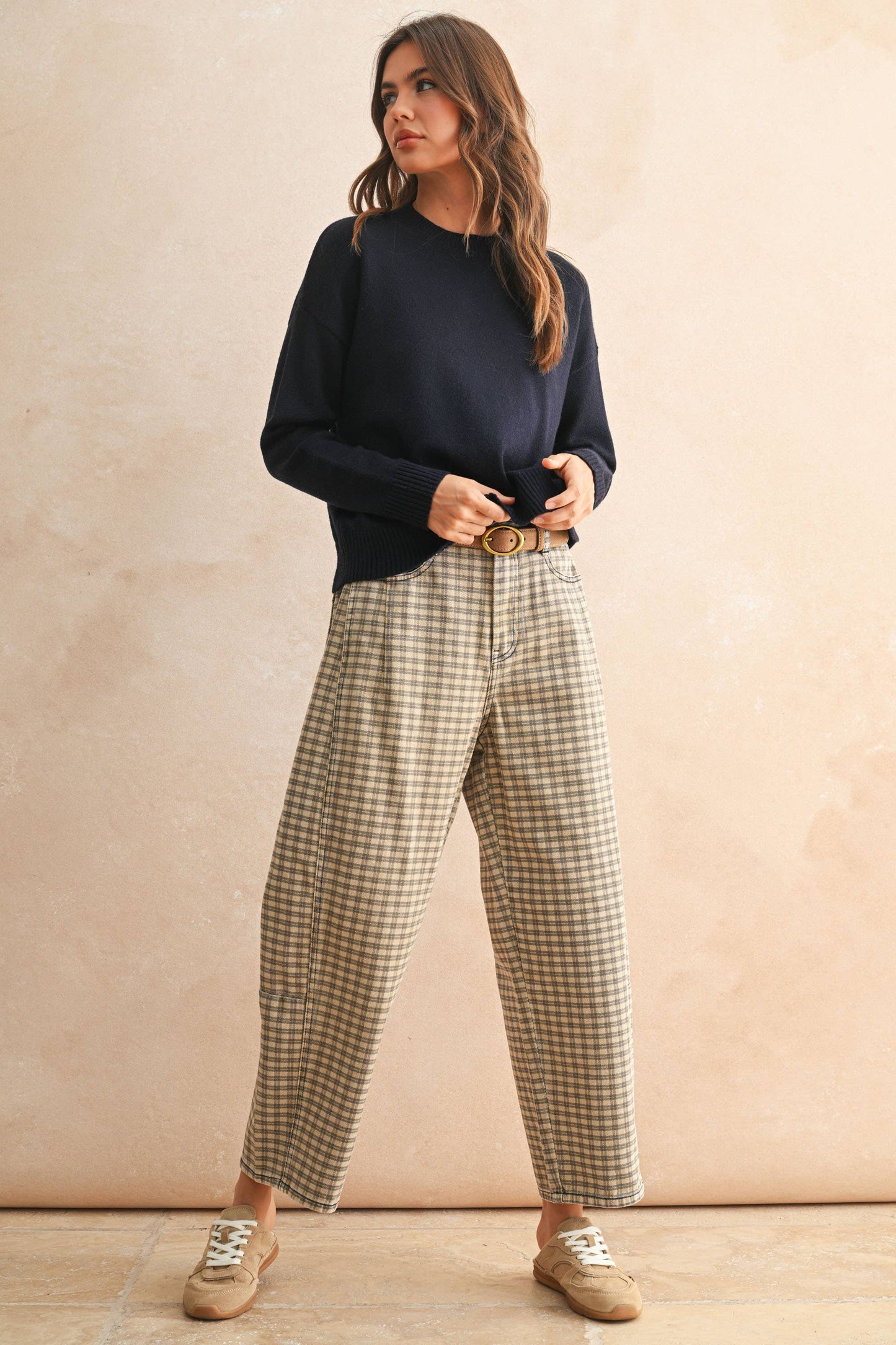 MIOU MUSE - MINI CHECKER PATTERN BARREL PANTS