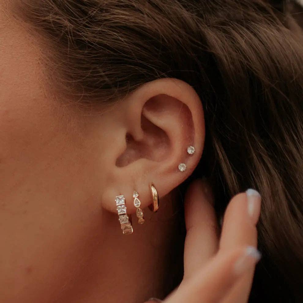 Mauve Jewelry Co. - Diamond Flat Back Studs